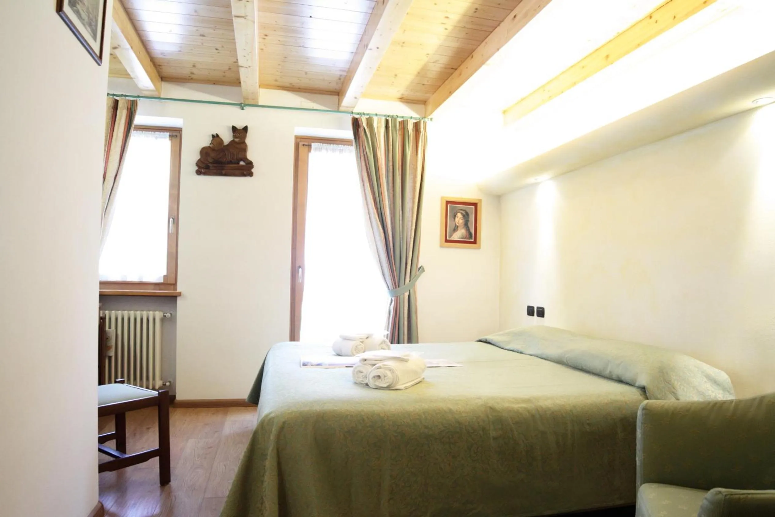 Day, Bed in Hotel Stella Alpina