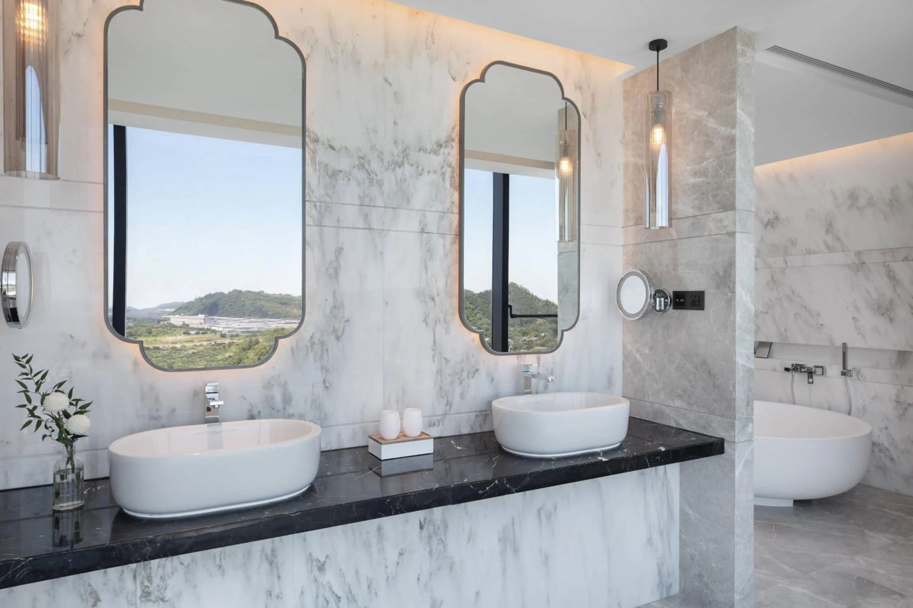 Bathroom in Hangzhou Marriott Hotel Lin'an