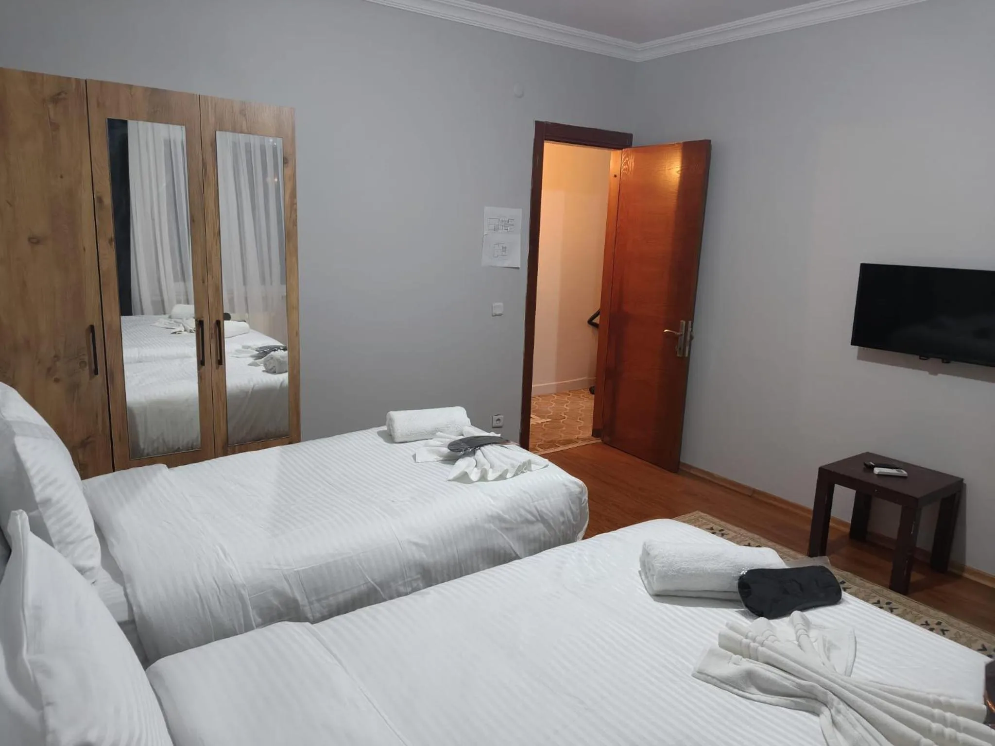 Bed in Royal Garden Suite and Hotel