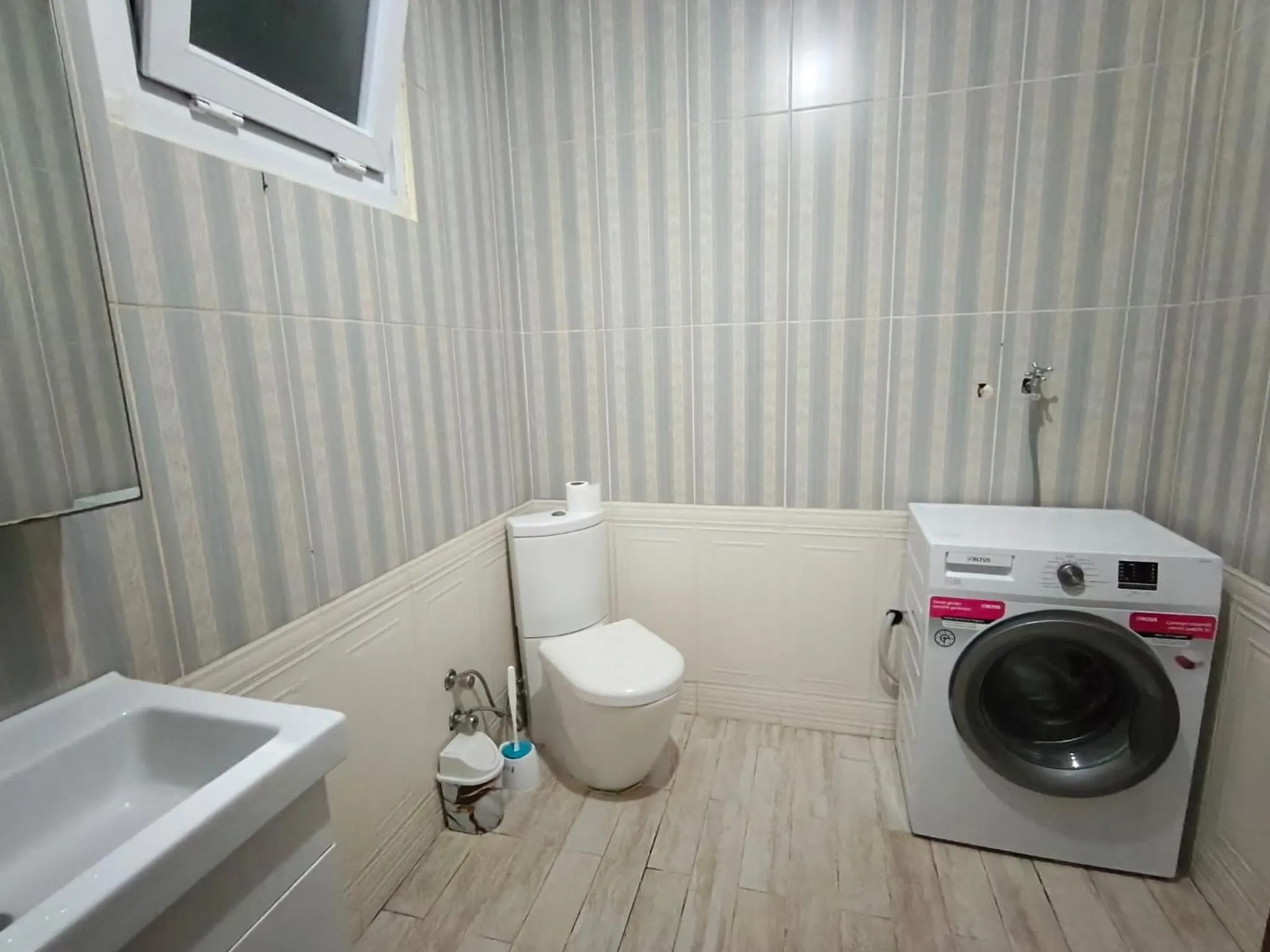 Bathroom in Royal Garden Suite and Hotel