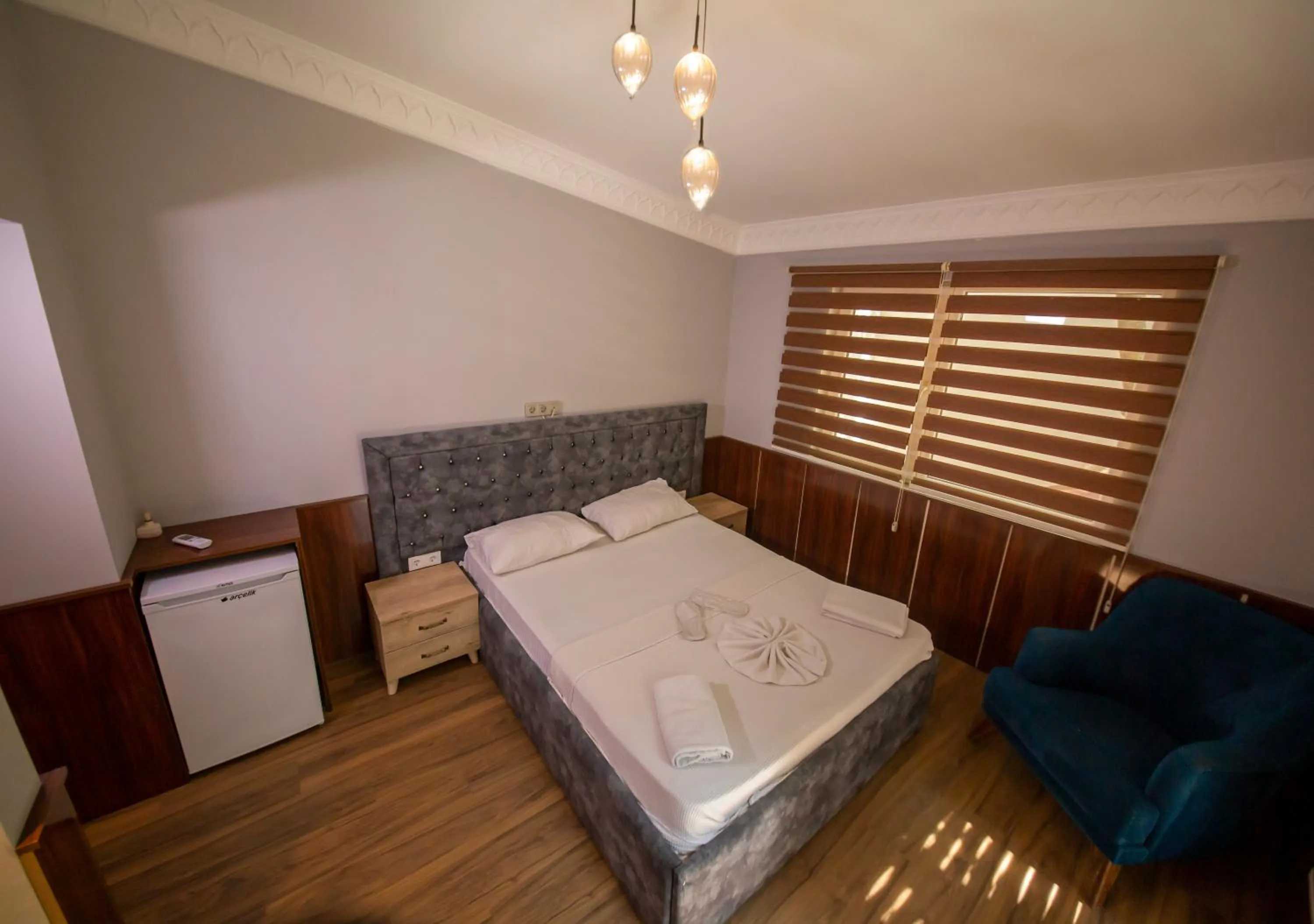 Bedroom, Bed in Royal Garden Suite and Hotel