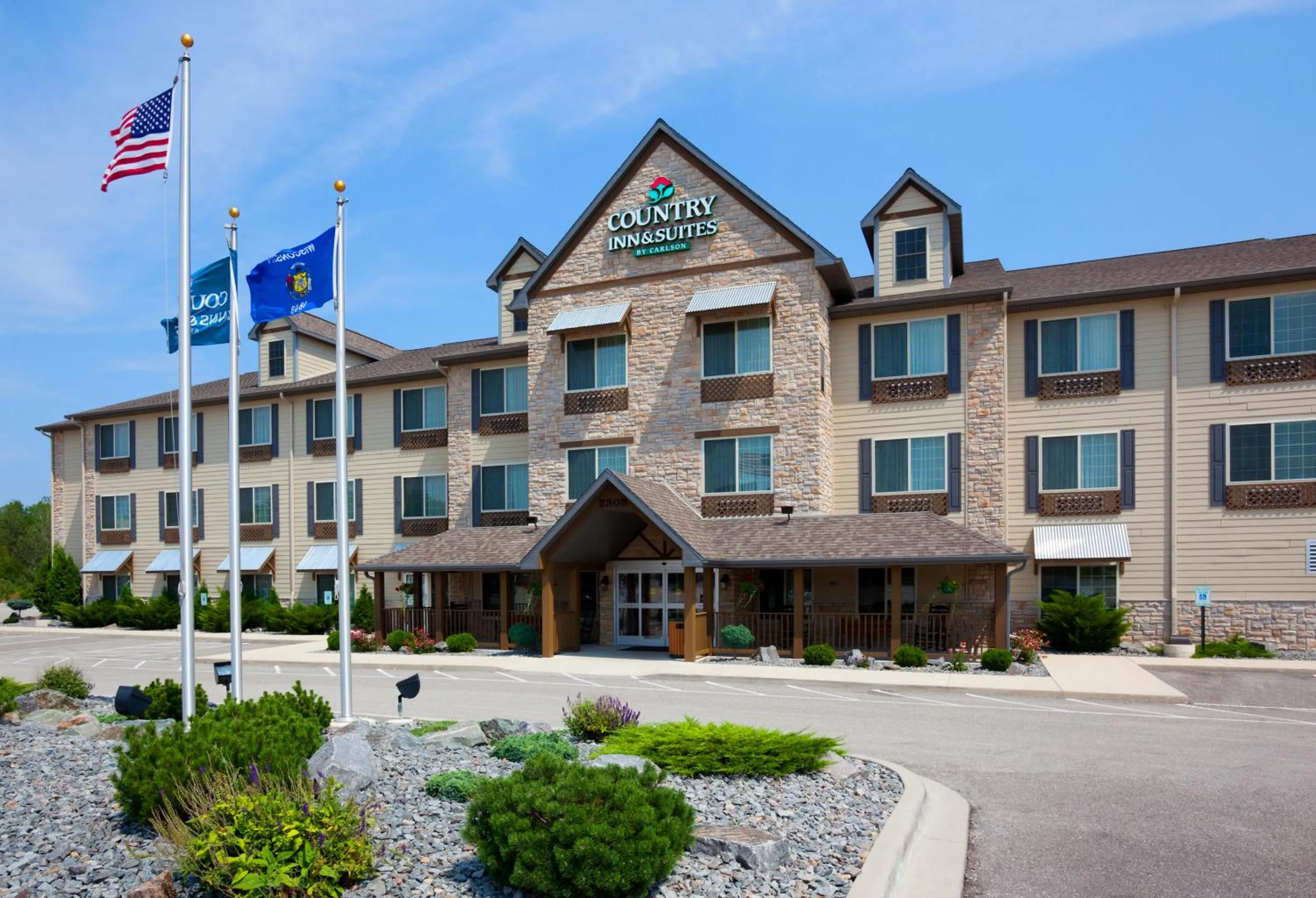 Facade/entrance in Country Inn & Suites by Radisson, Green Bay North