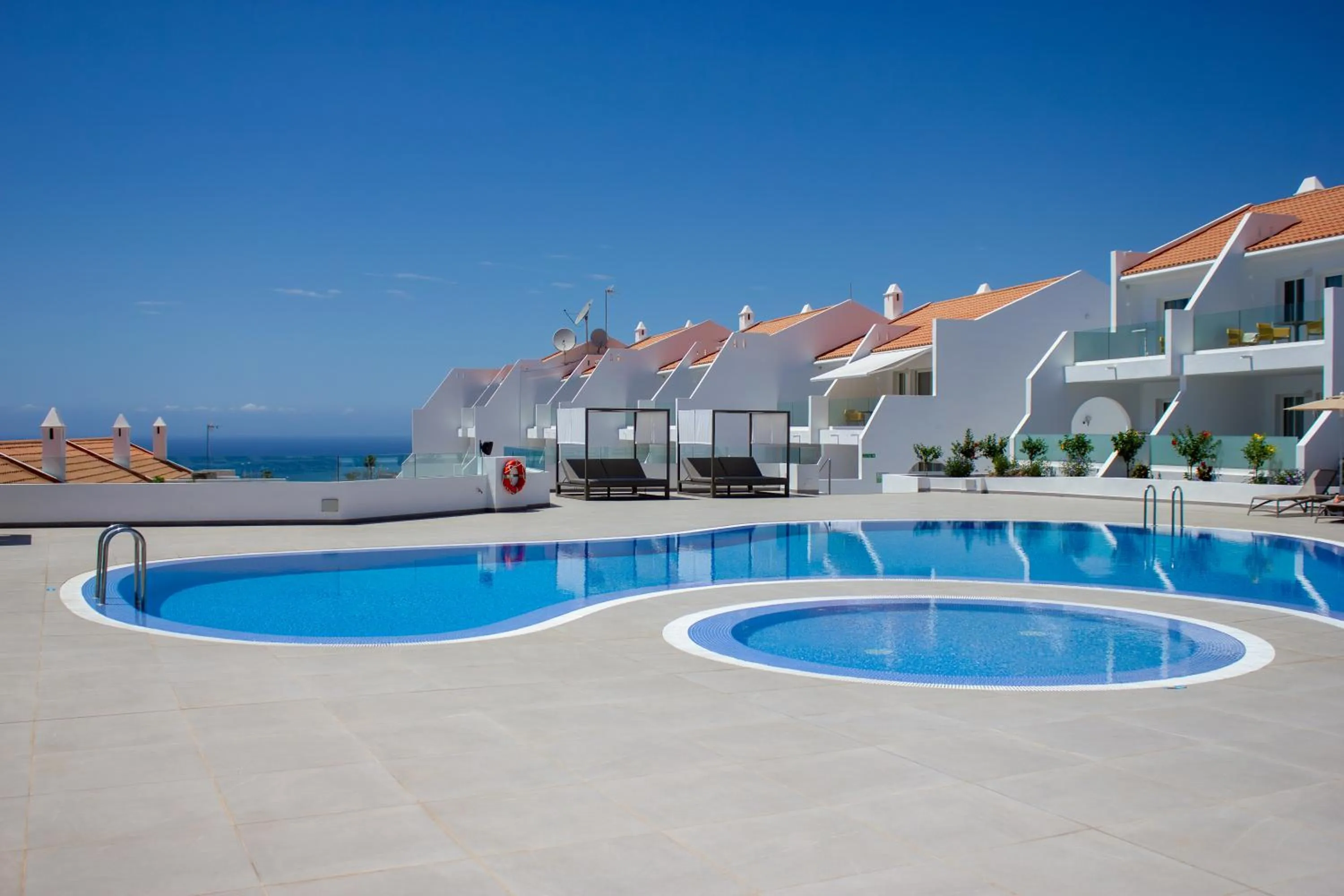 Swimming pool in Costa Adeje Garden Aparthotel