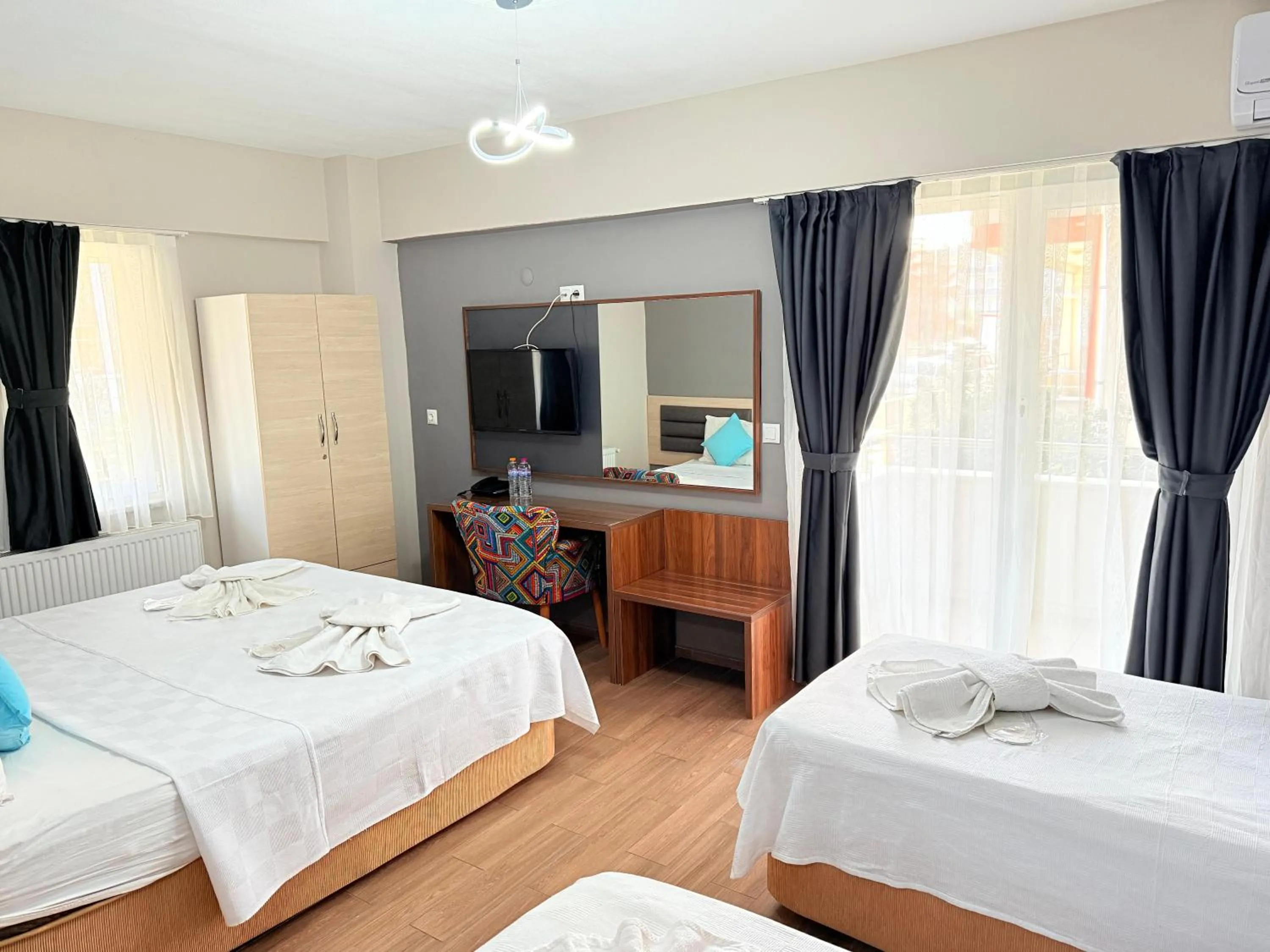 Bed in Figen Suite Hotel 2