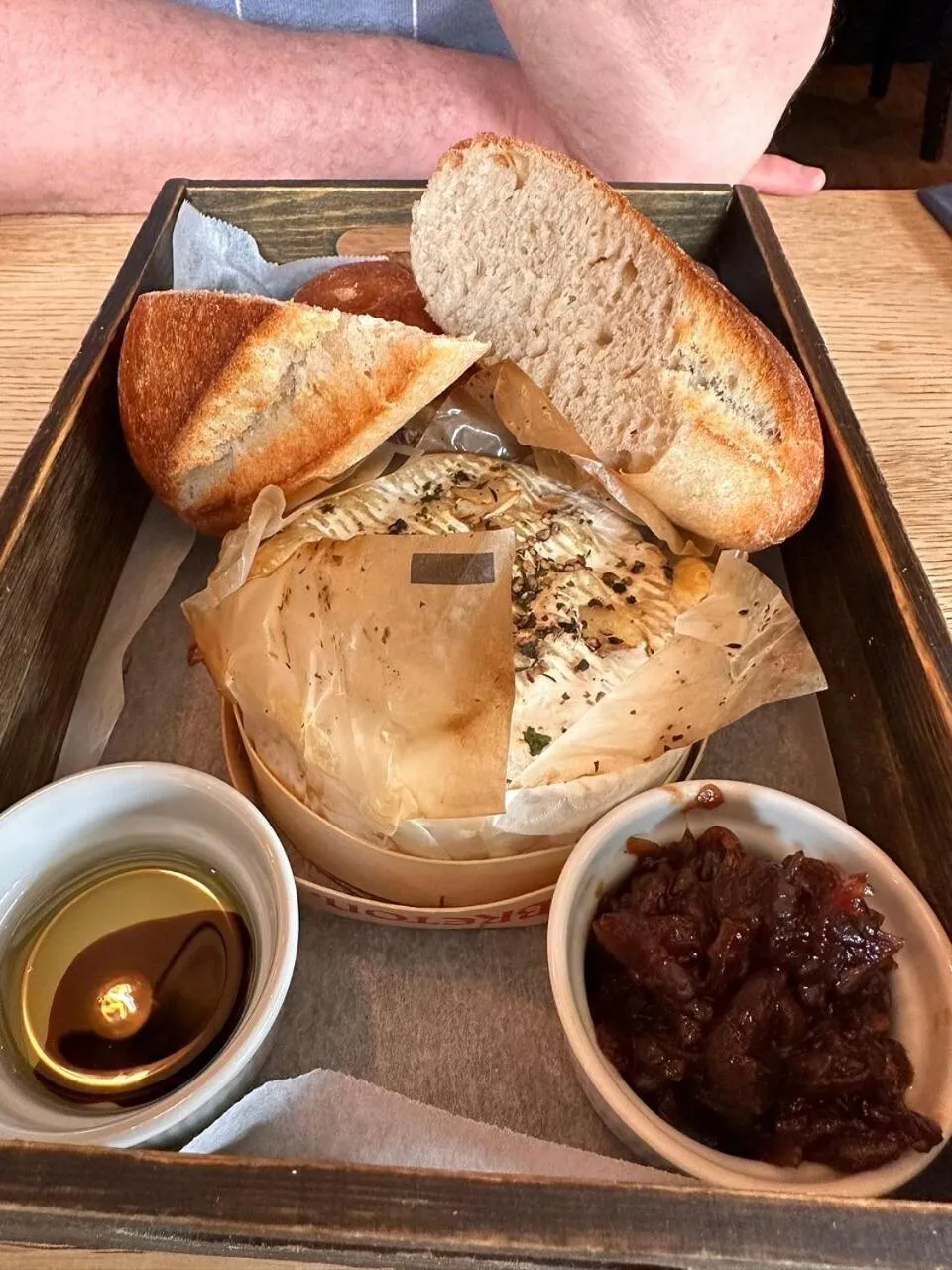 Food and drinks in The Farmers Boy Inn Guest House