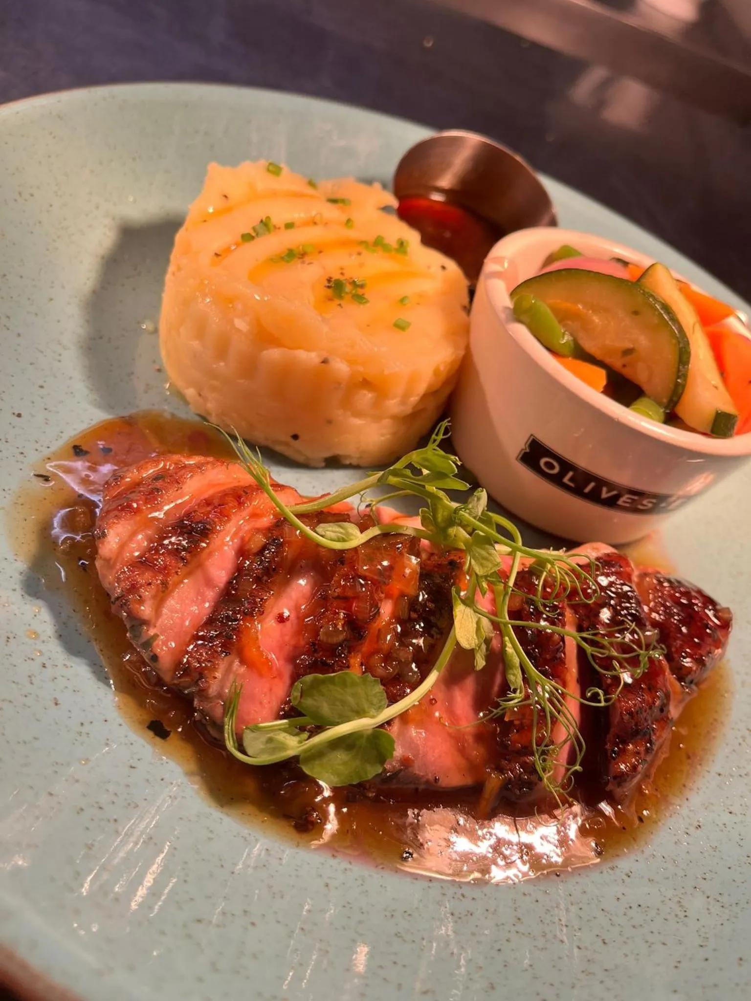 Food and drinks in The Farmers Boy Inn Guest House