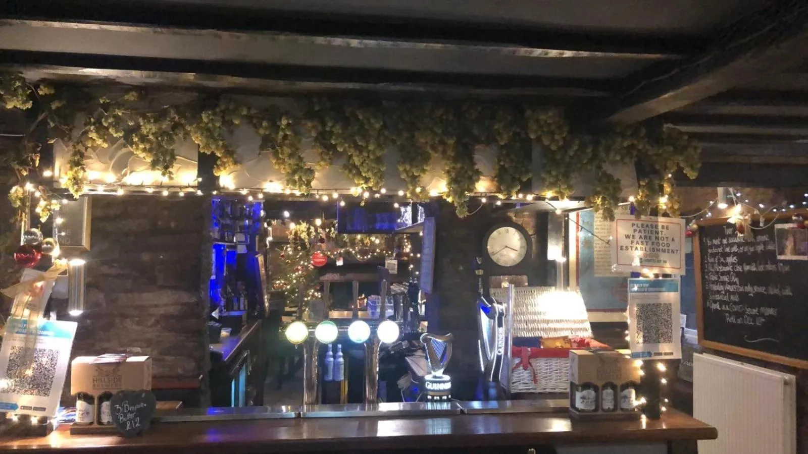 Restaurant/places to eat in The Farmers Boy Inn Guest House