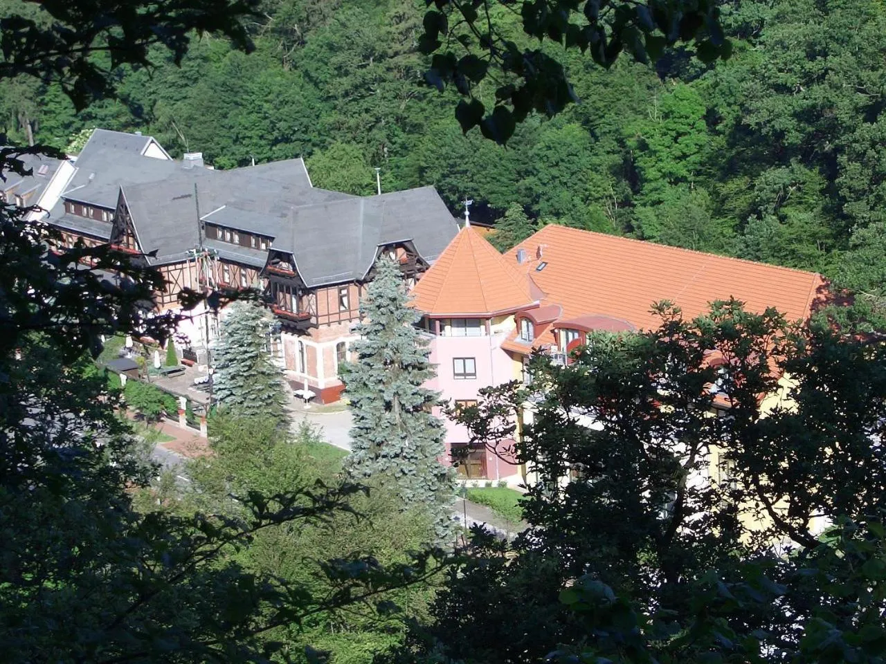 Property building in Hotel Habichtstein