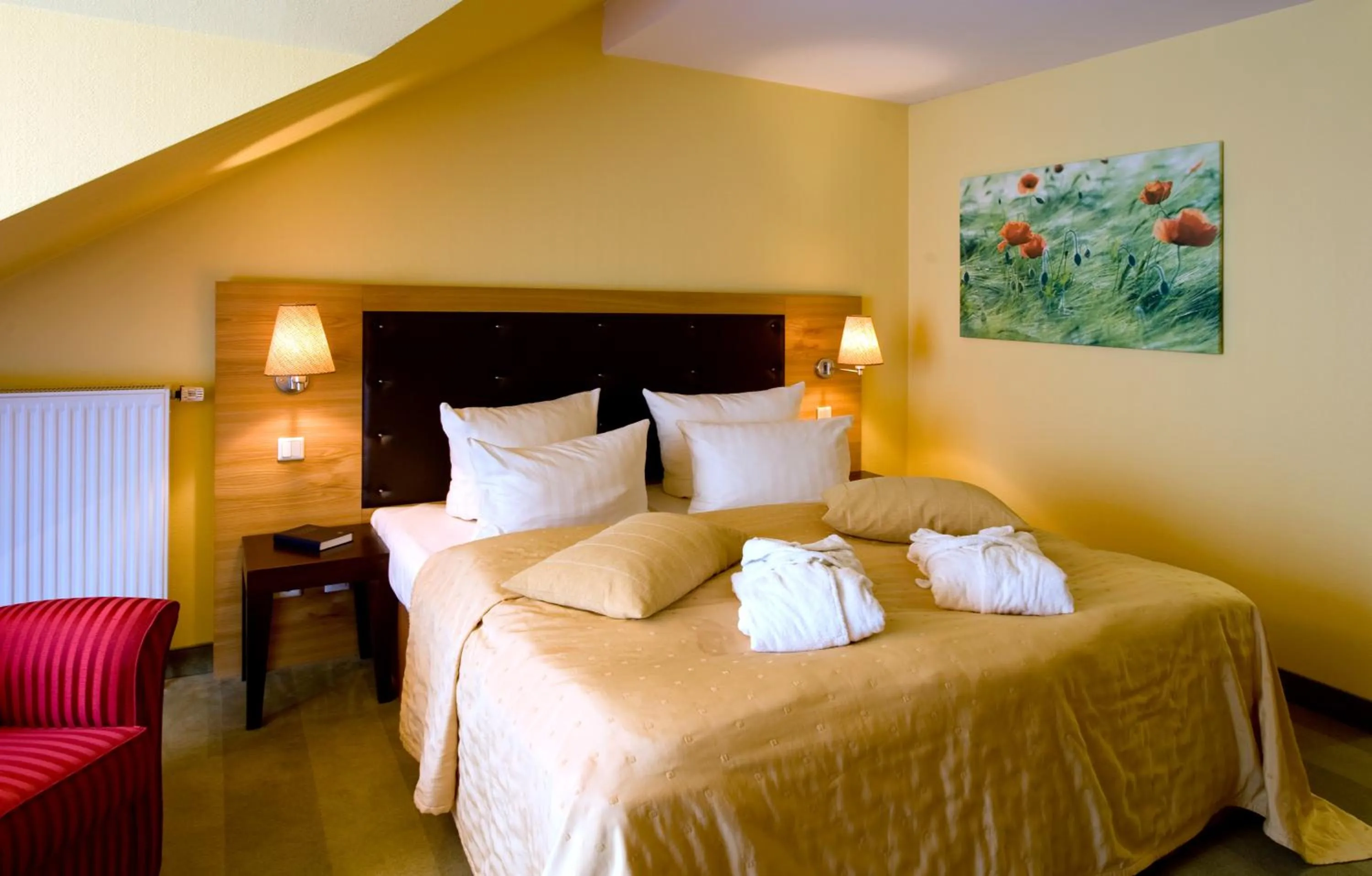 Photo of the whole room, Bed in Hotel Habichtstein