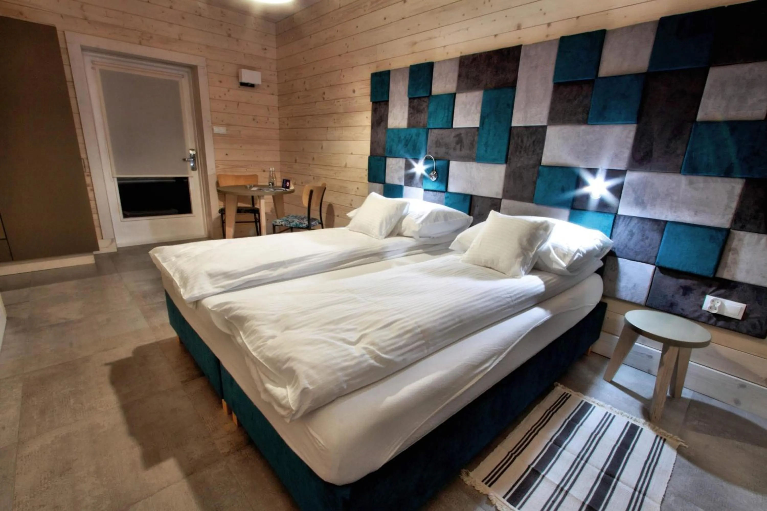 Photo of the whole room, Bed in Stranda