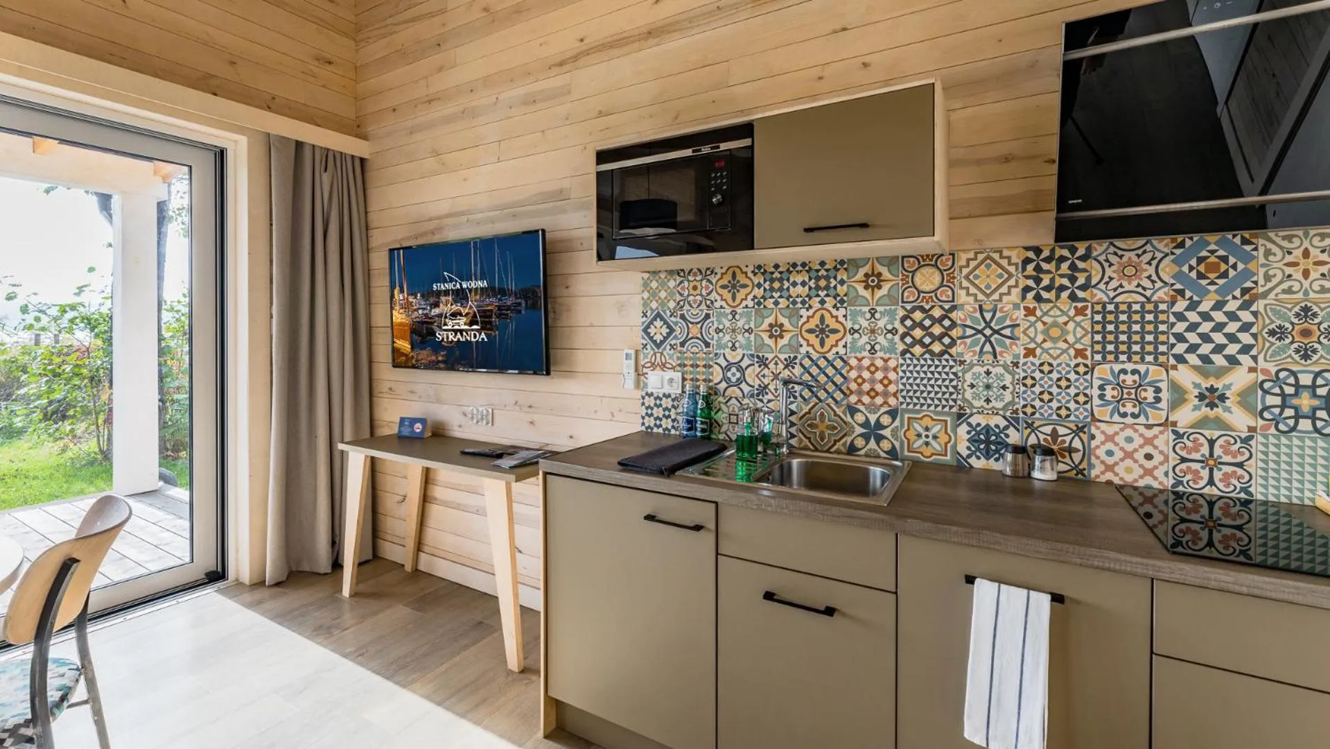 Kitchen or kitchenette in Stranda