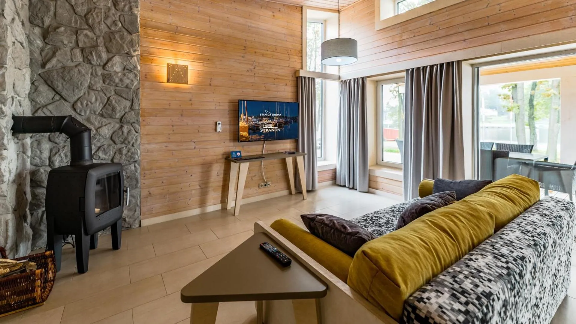 Living room, Bed in Stranda