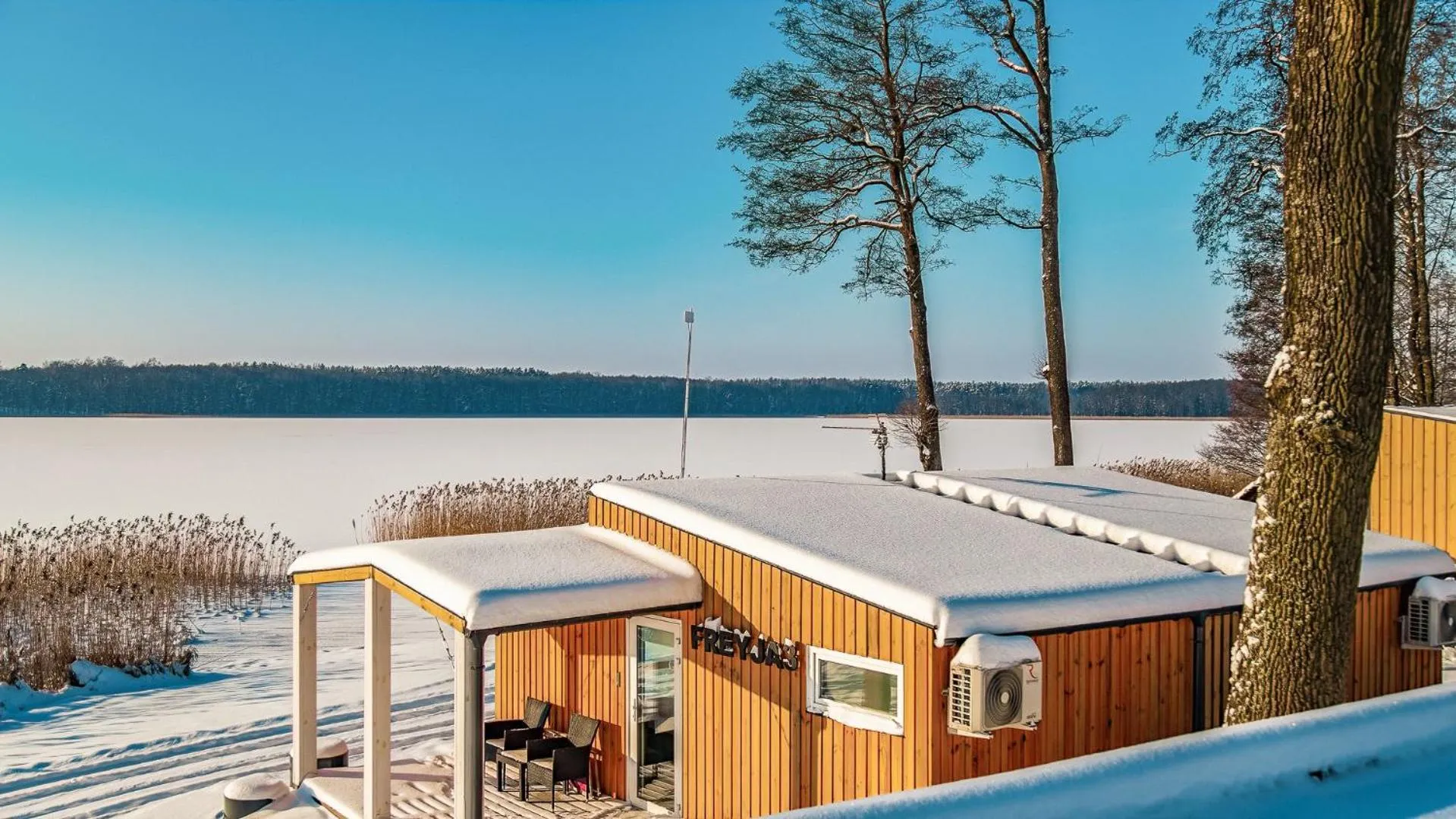 Property building in Stranda