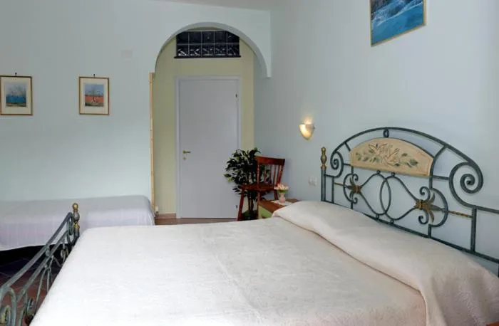 Photo of the whole room in Il Cottage B&B