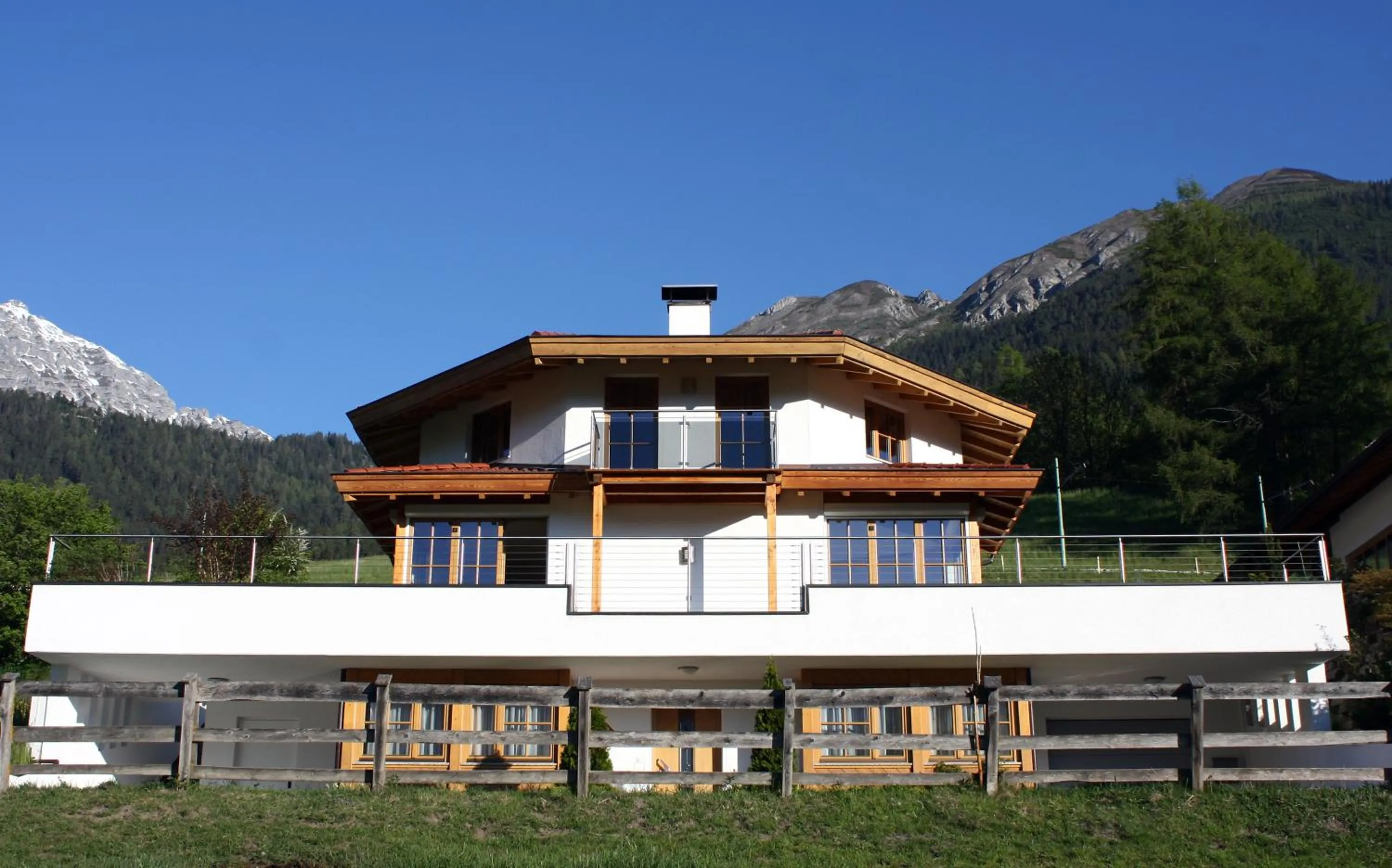 Haus Nikola