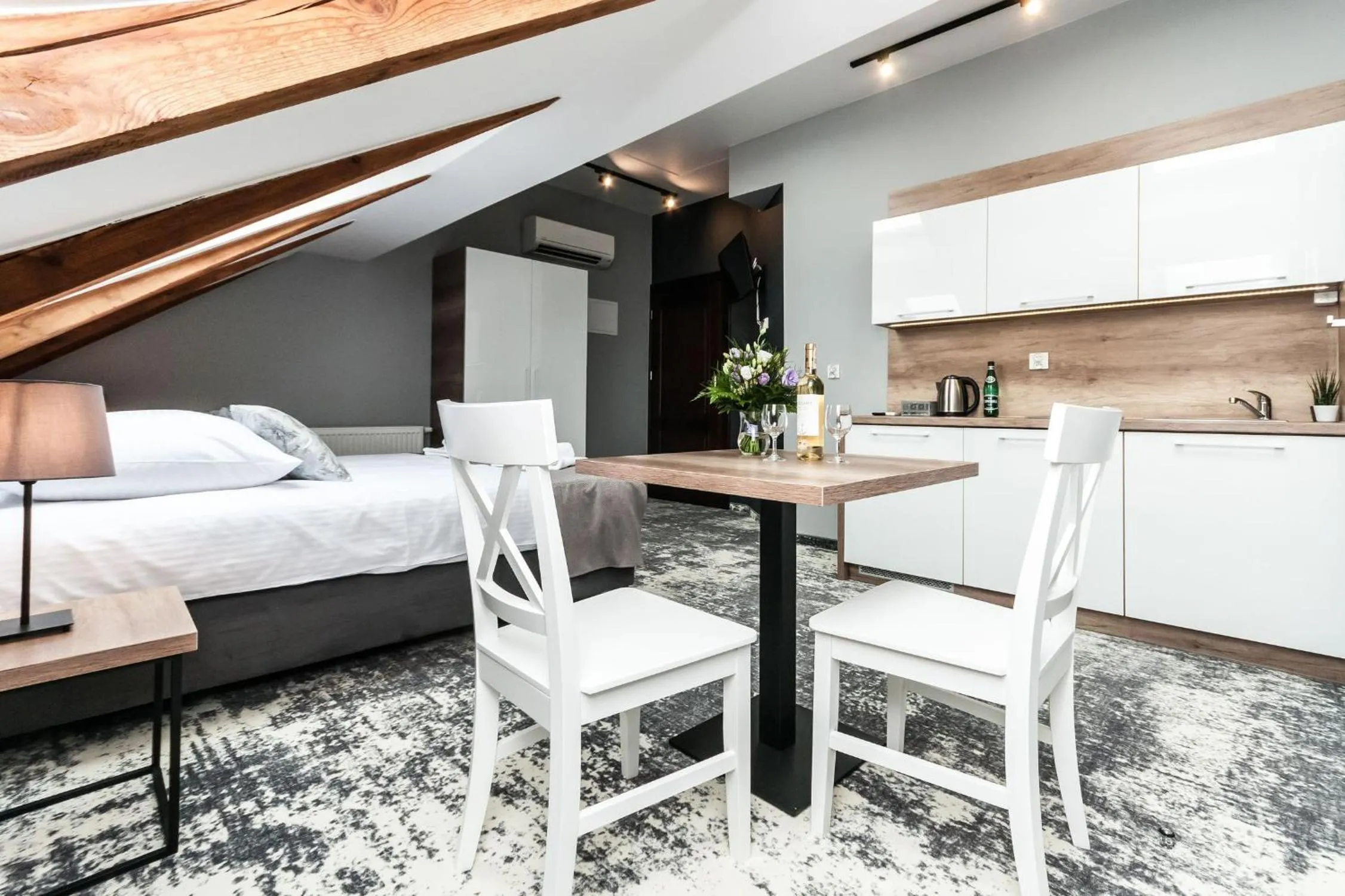 Photo of the whole room, Bed in Apartamenty L5