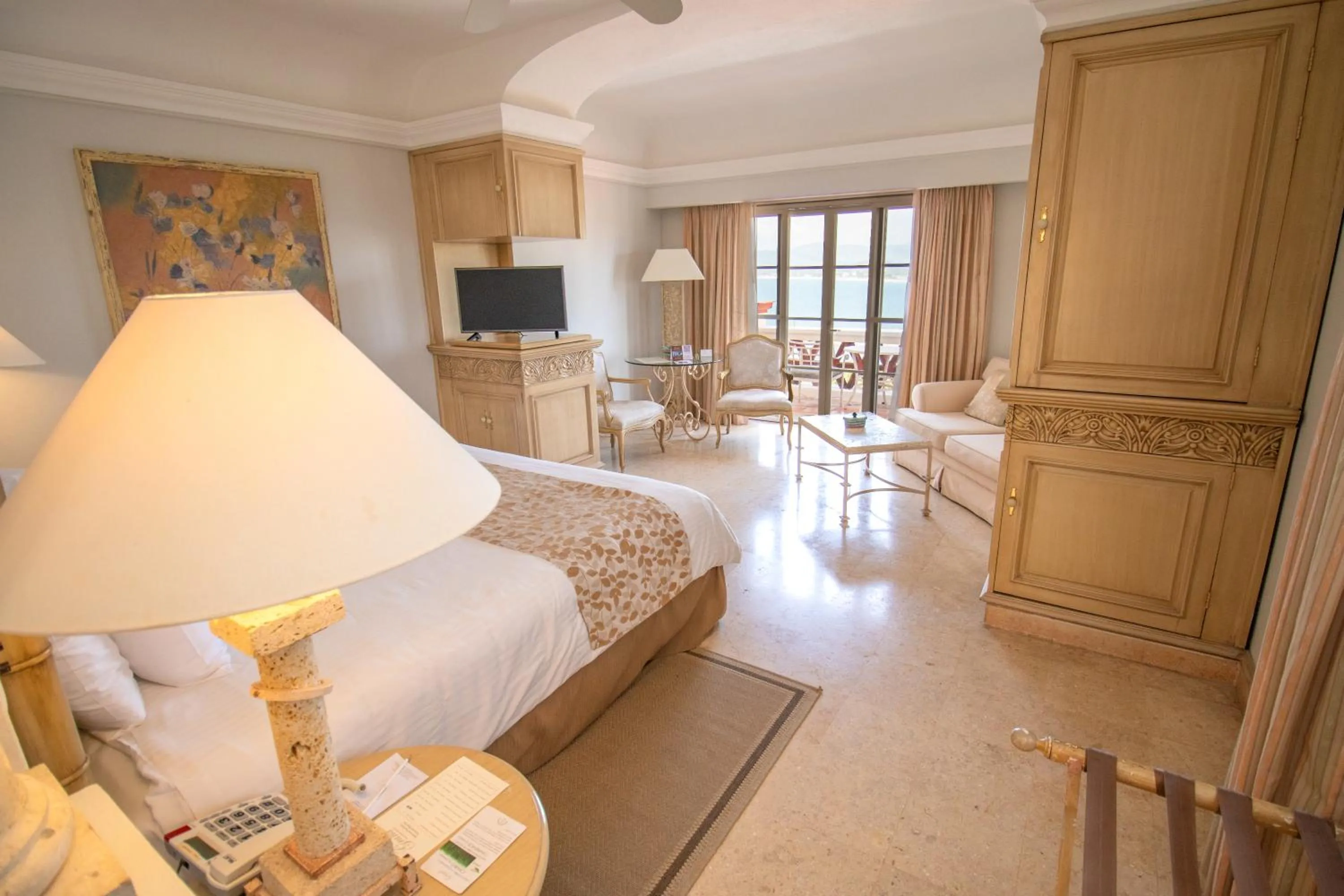 Bed in Grand Isla Navidad Golf & Spa Resort with Marina