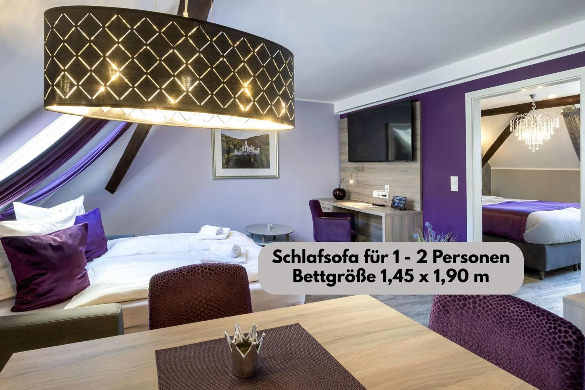 Bed in Apartmenthaus Burgenheimat in Rhens bei Koblenz