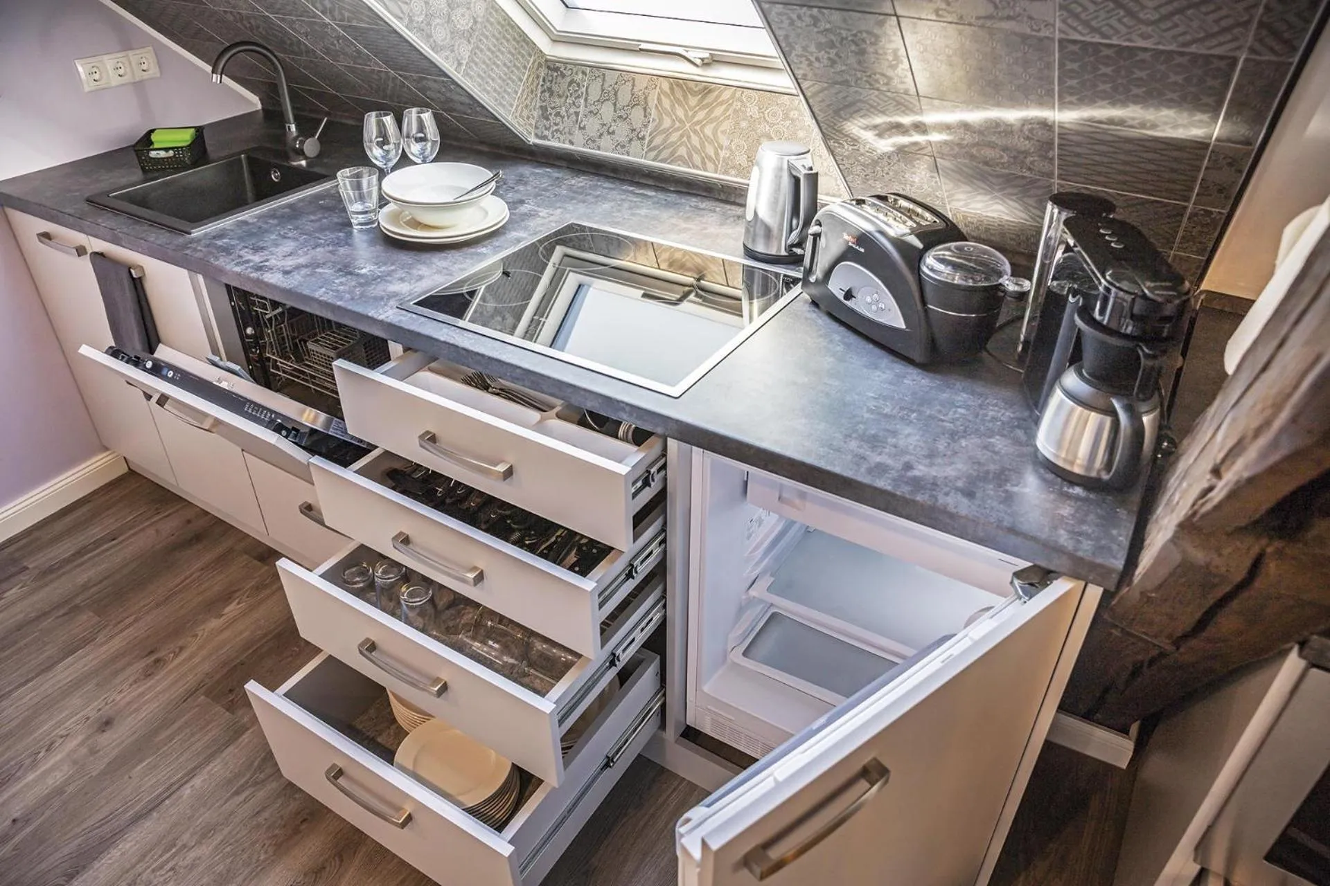 Kitchen or kitchenette in Apartmenthaus Burgenheimat in Rhens bei Koblenz