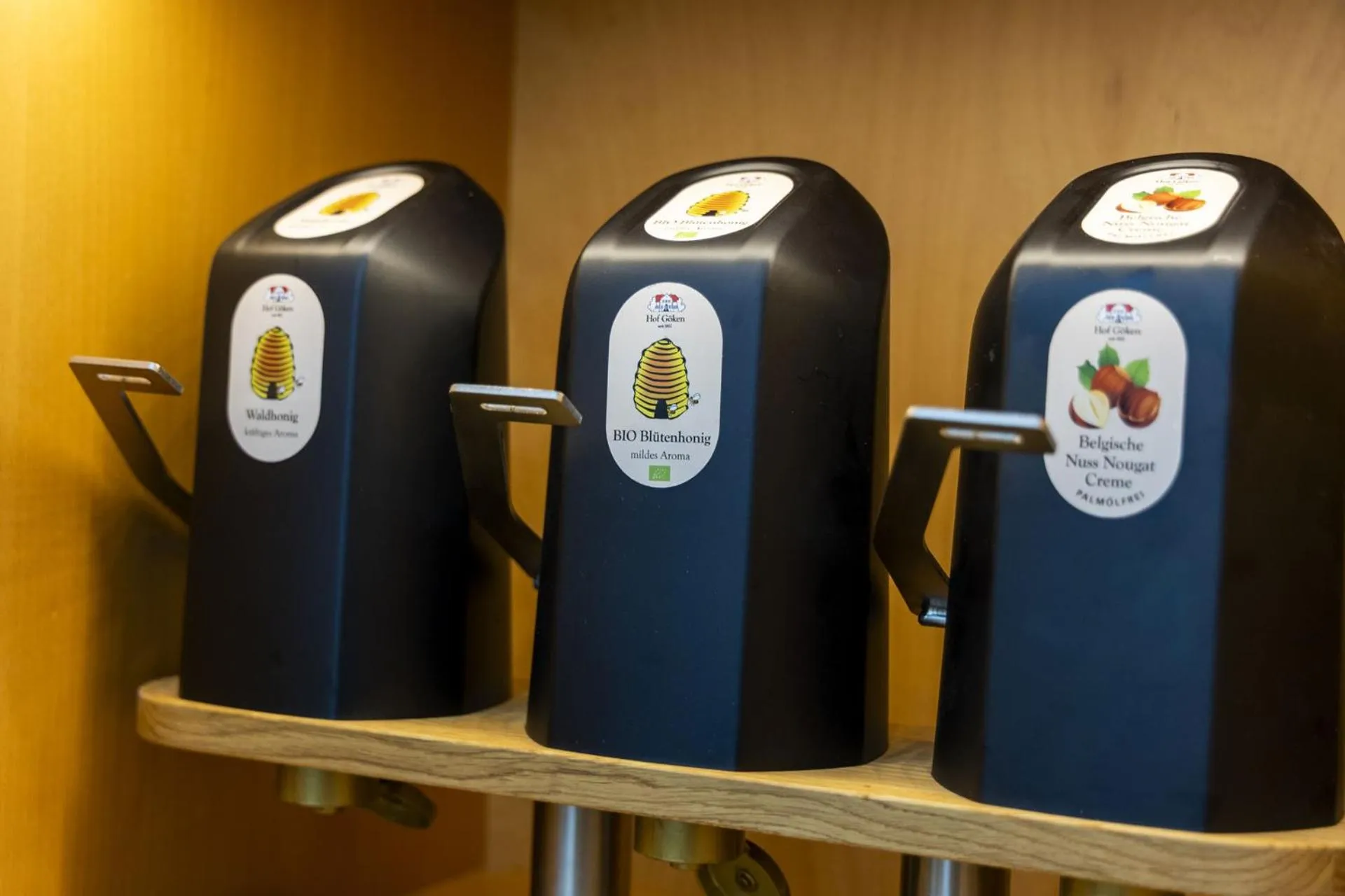 Breakfast in Apartmenthaus Burgenheimat in Rhens bei Koblenz