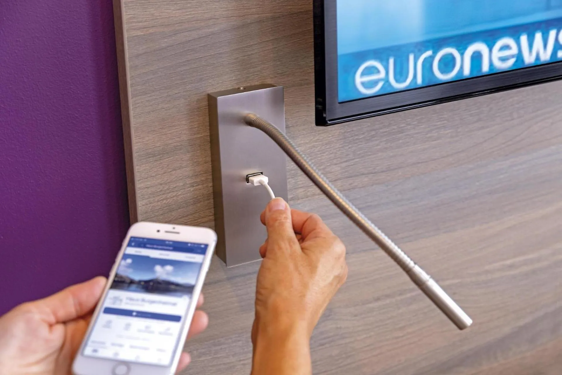 Decorative detail in Apartmenthaus Burgenheimat in Rhens bei Koblenz