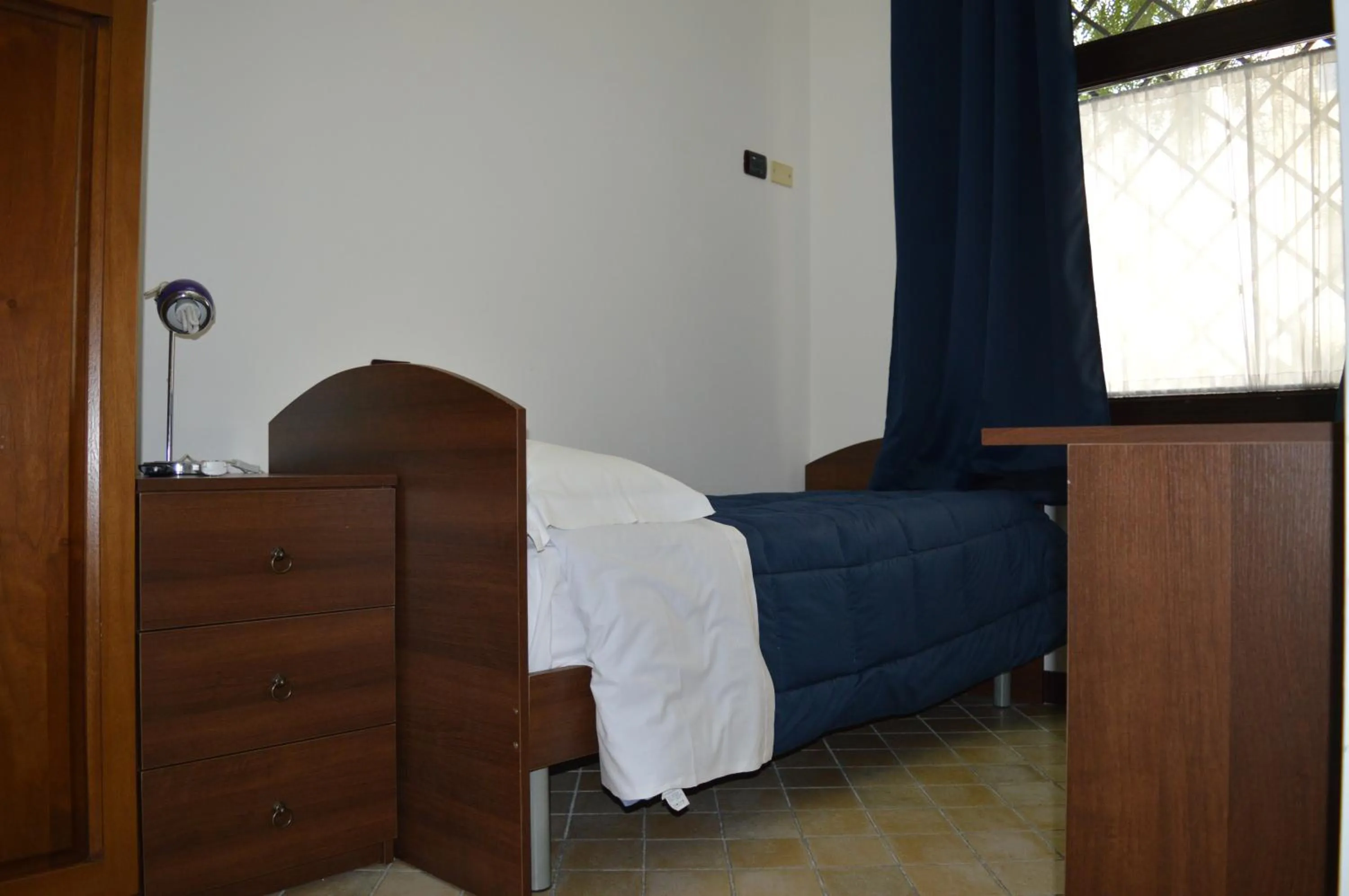 Shower, Bed in Casa Restino