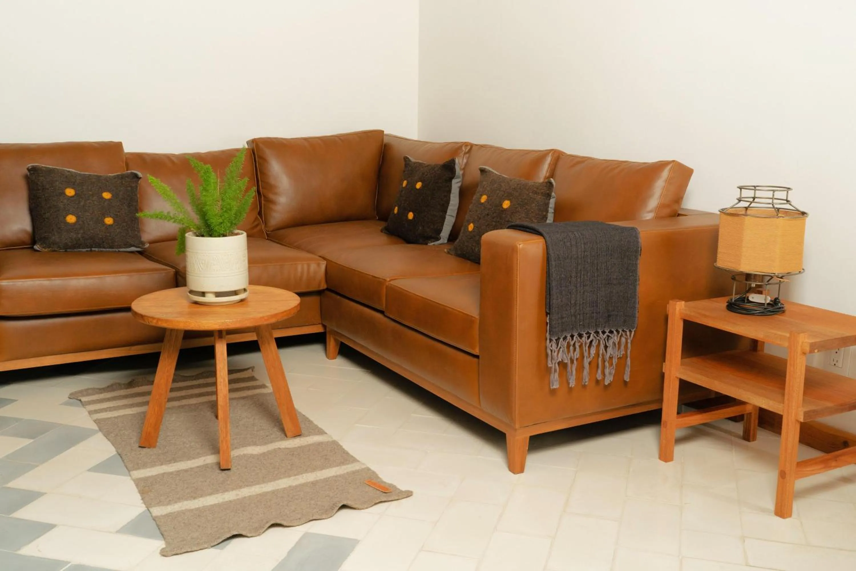 Photo of the whole room in Sombra del Agua