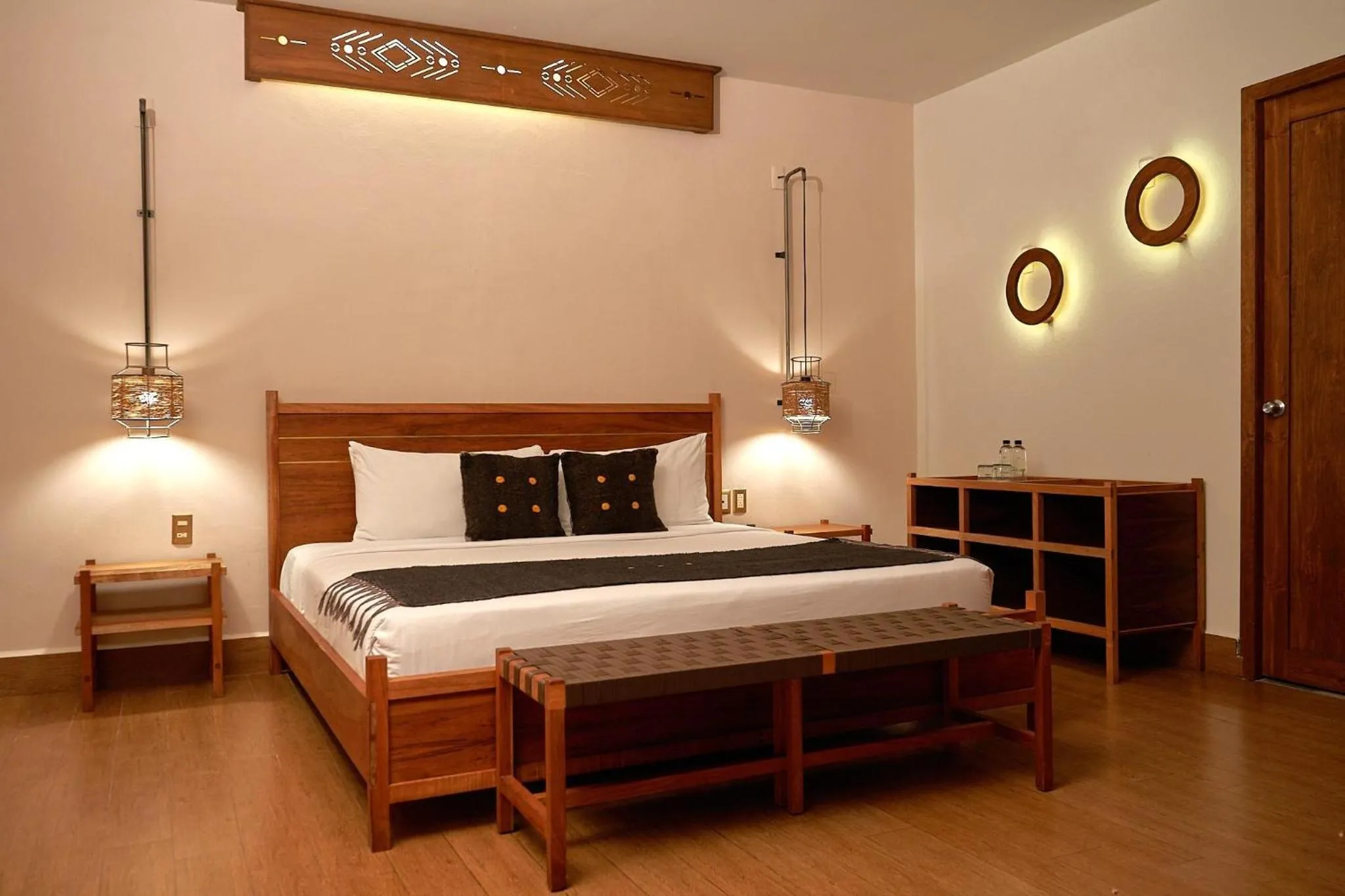 Photo of the whole room, Bed in Sombra del Agua