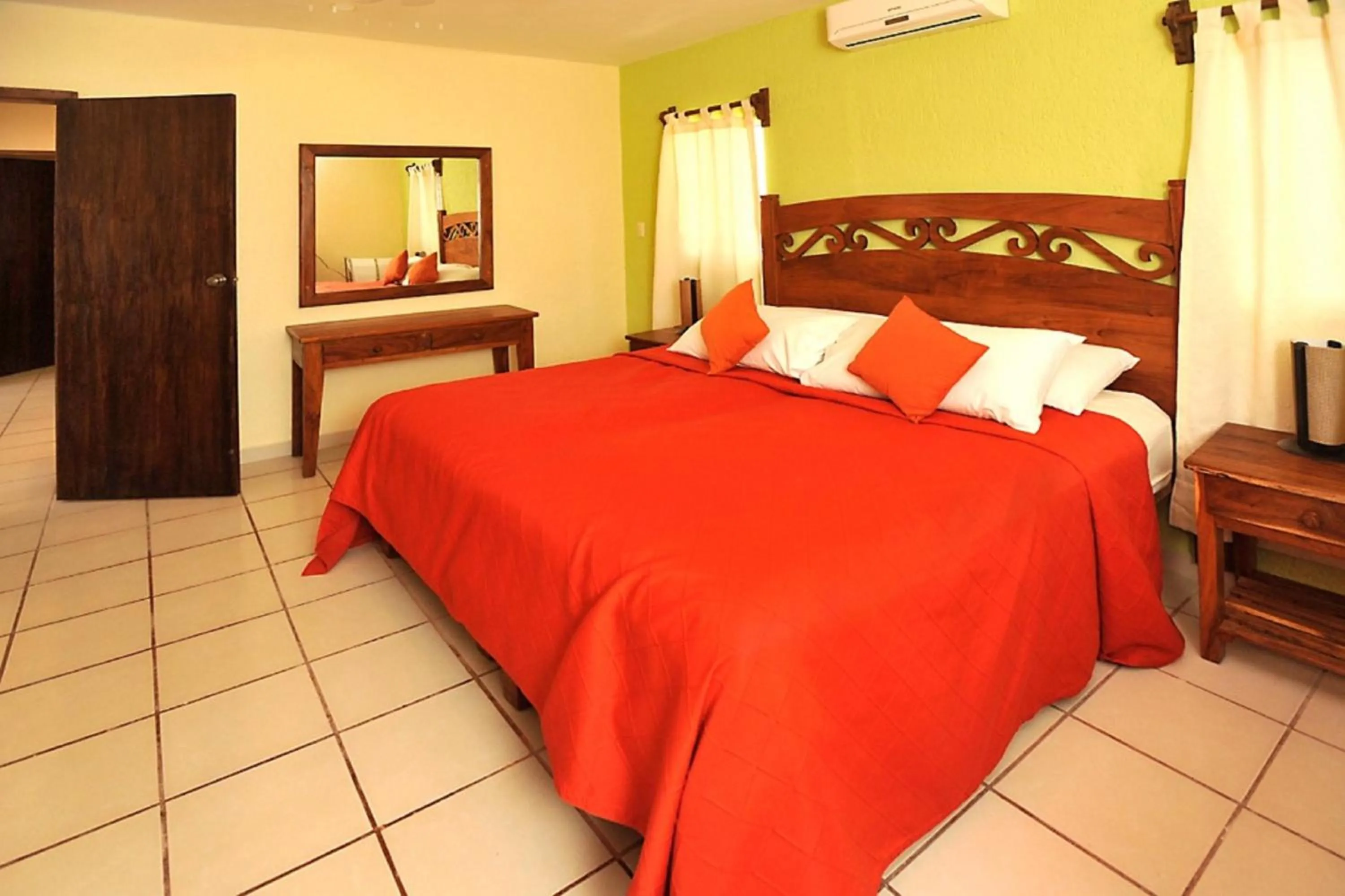 Bedroom, Bed in Righetto Vacation Rentals