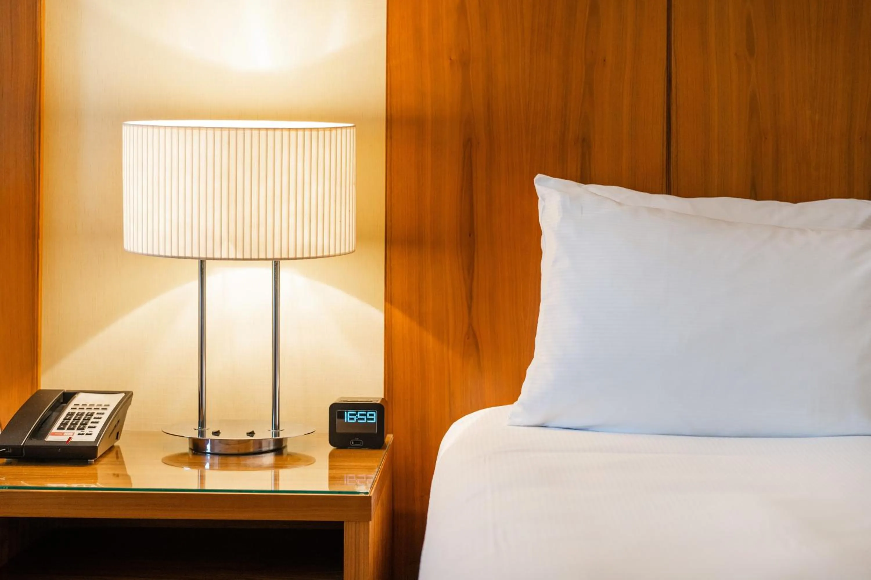 Bedroom, Bed in Orida Maidstone