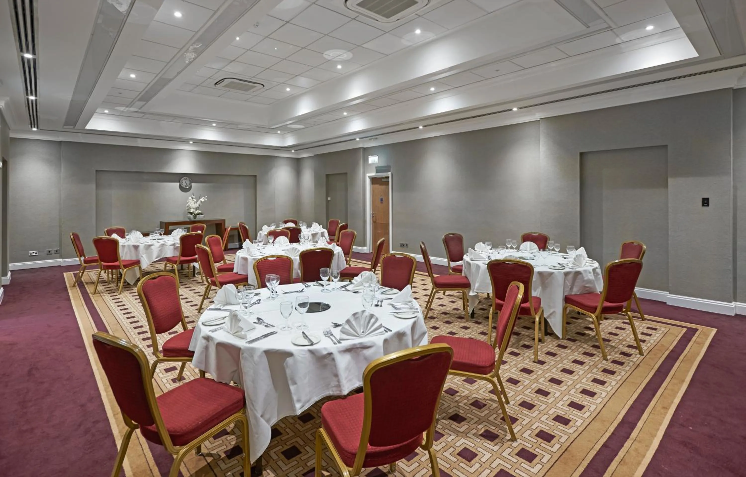 Area and facilities in Orida Maidstone