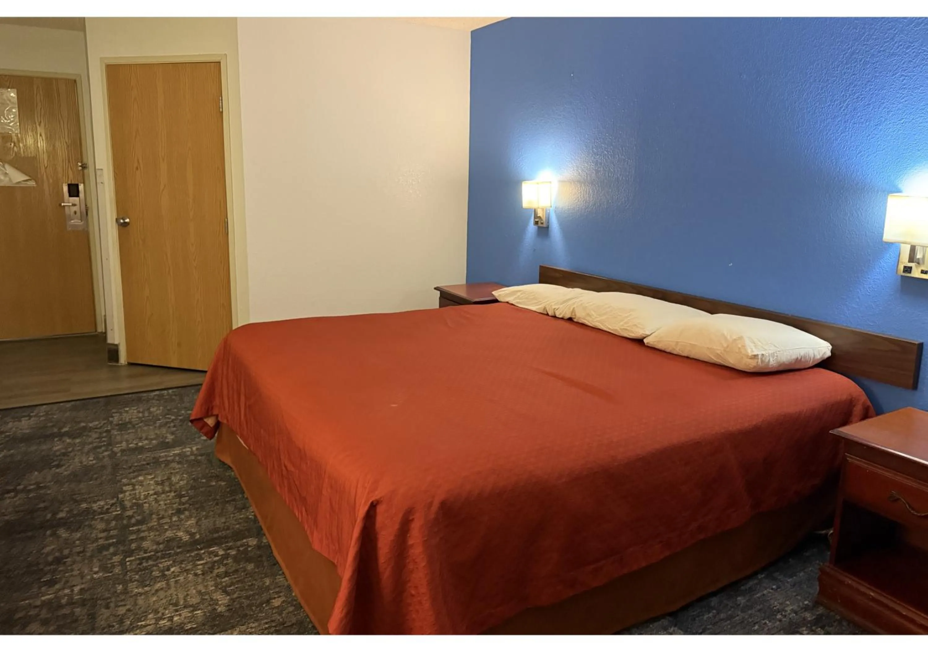 Bedroom, Bed in Conn Brown Harbour Inn Aransas Pass Corpus Christi