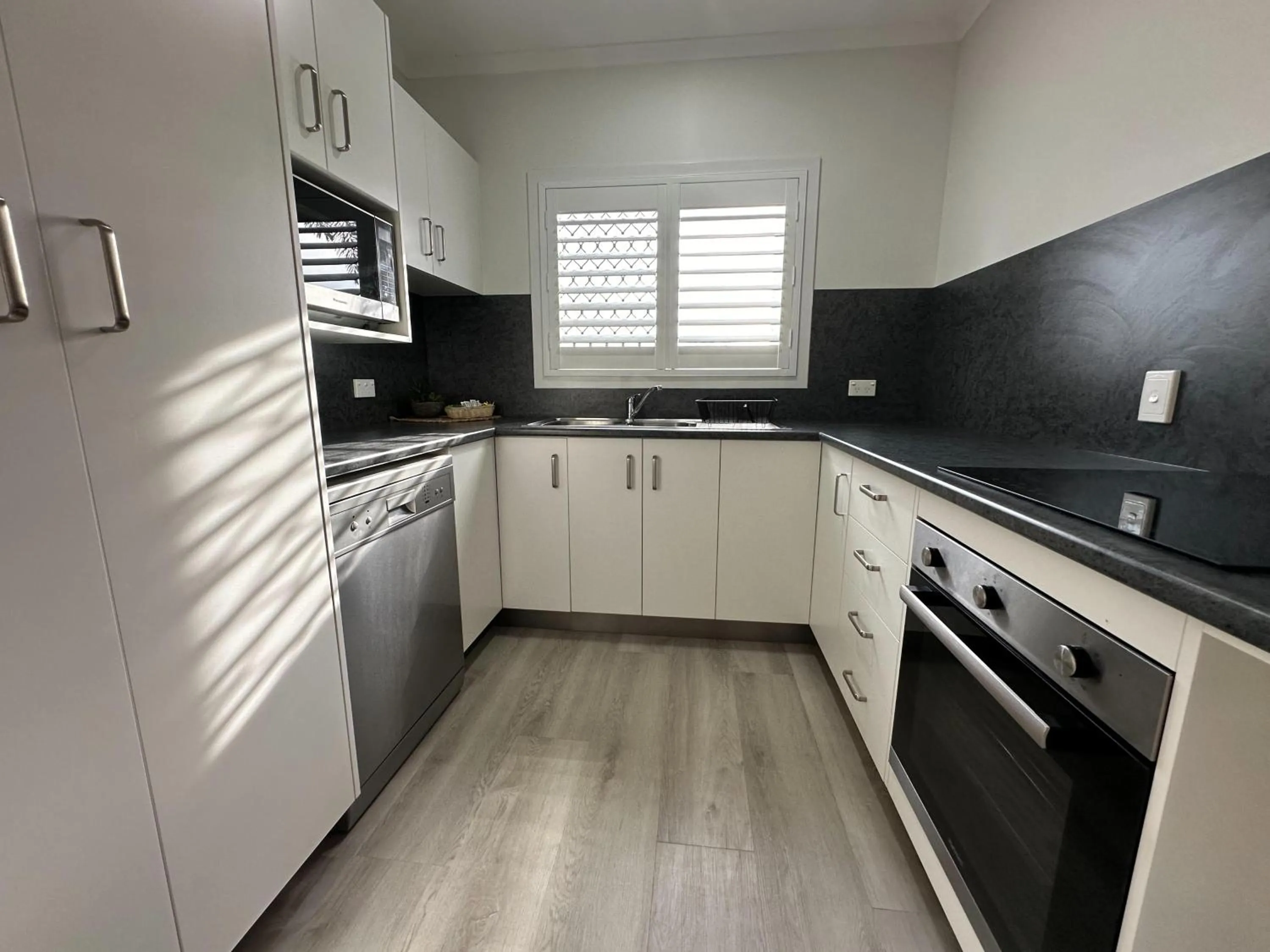 Kitchen or kitchenette in Hinchinbrook Resorts Management Pty Ltd