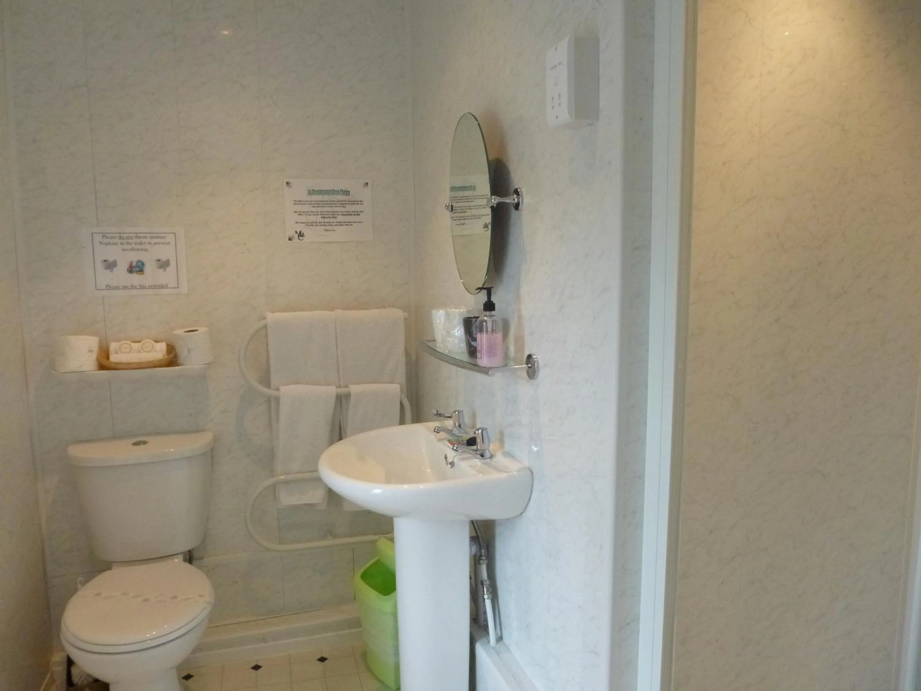 Shower in The Cumberland