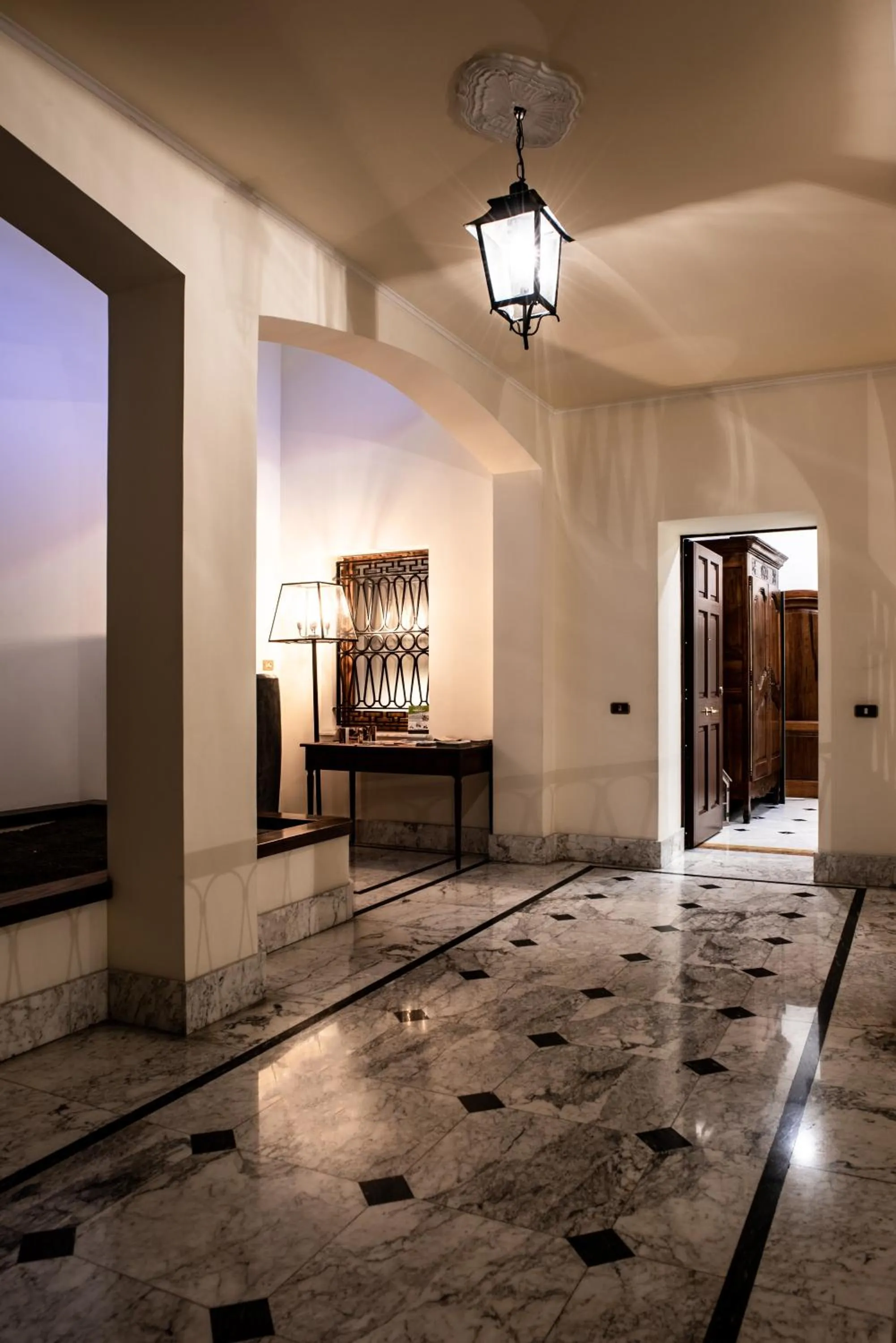 Lobby or reception in Relais La Lanterne
