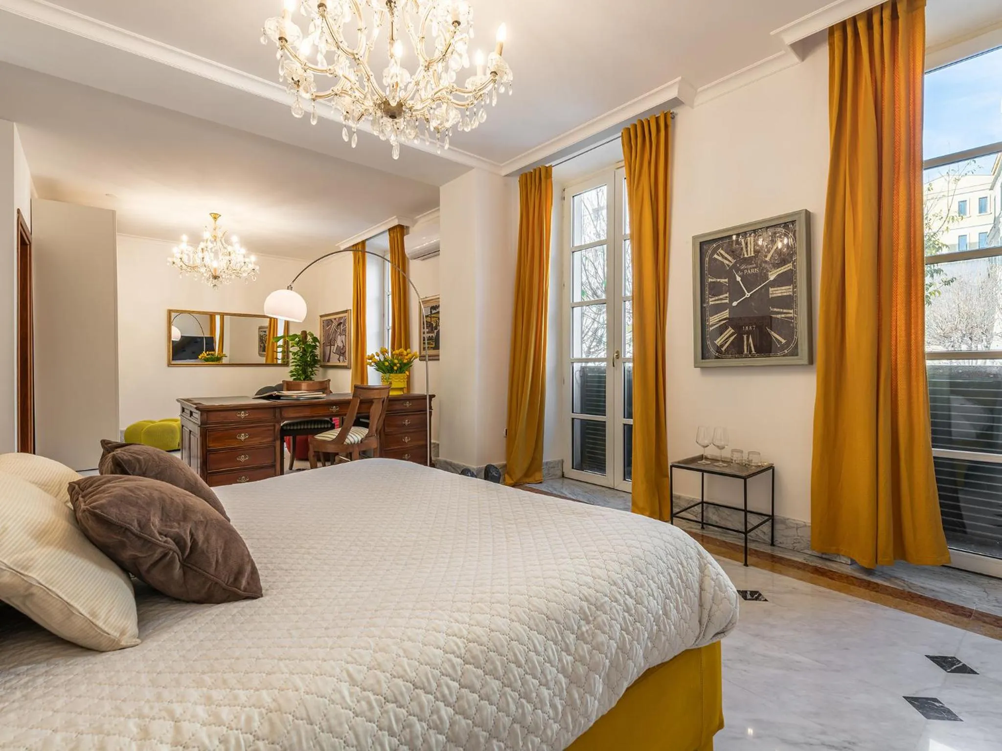 Bed in Relais La Lanterne