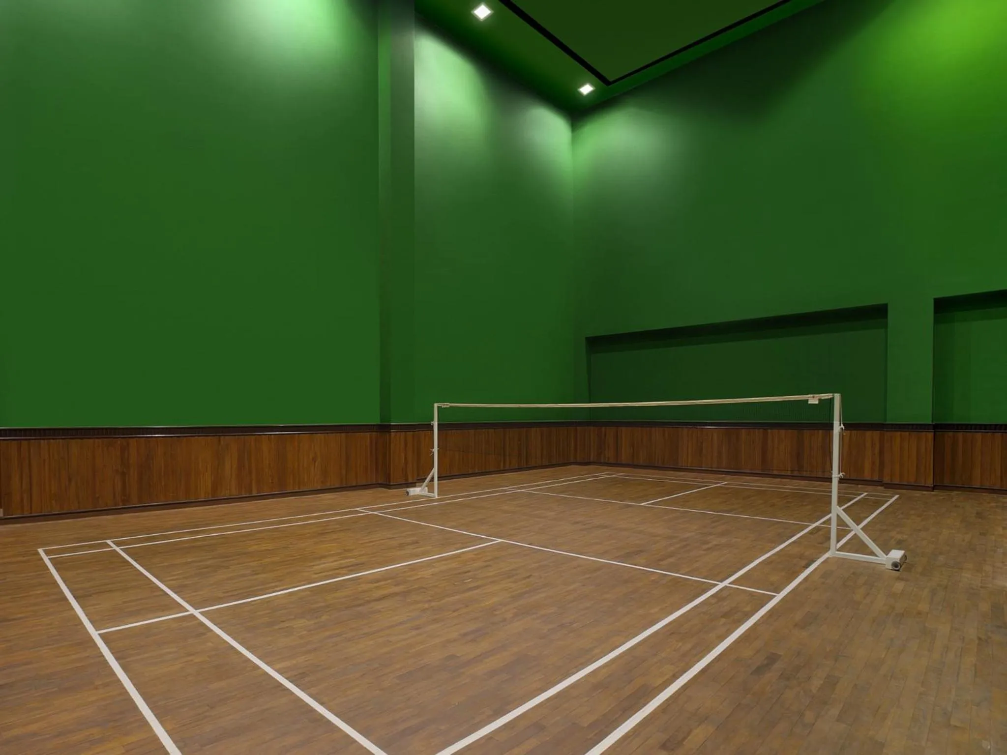 Squash in Orange Megastructure LLP