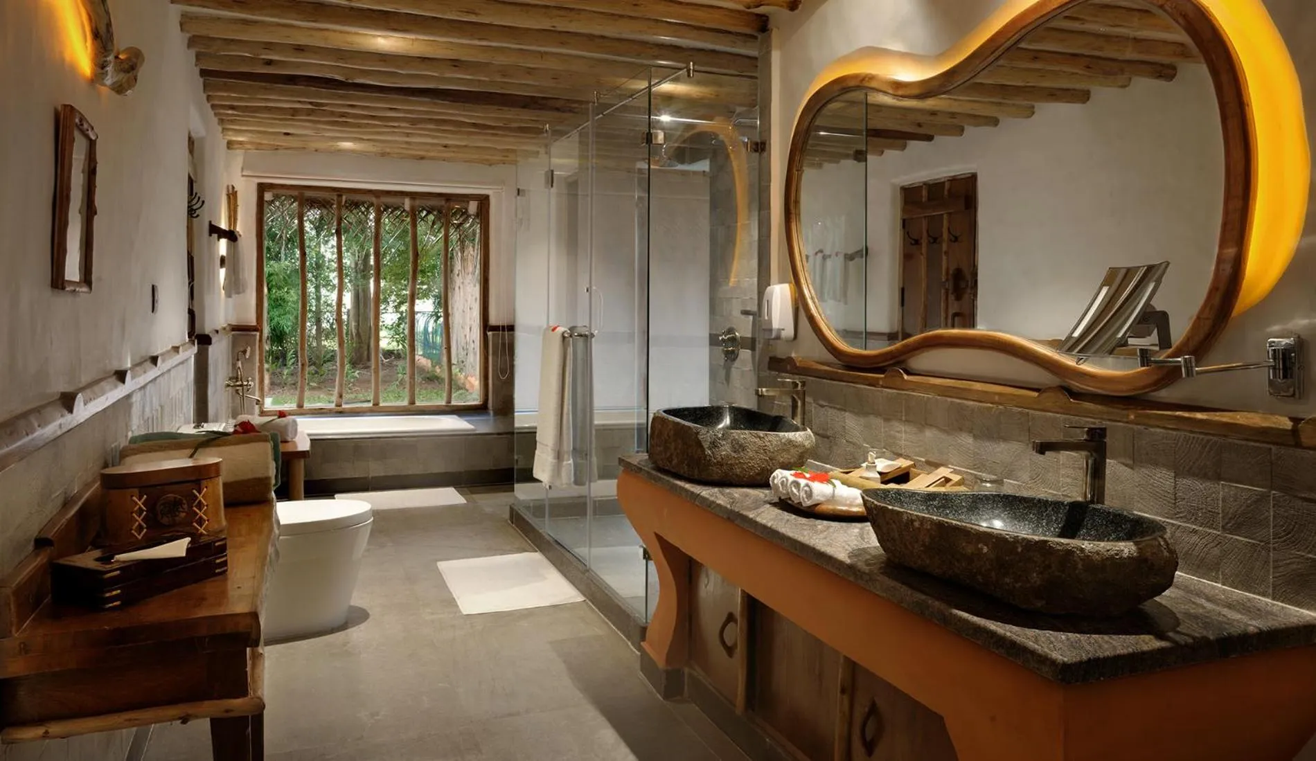 Shower in Evolve Back Kabini