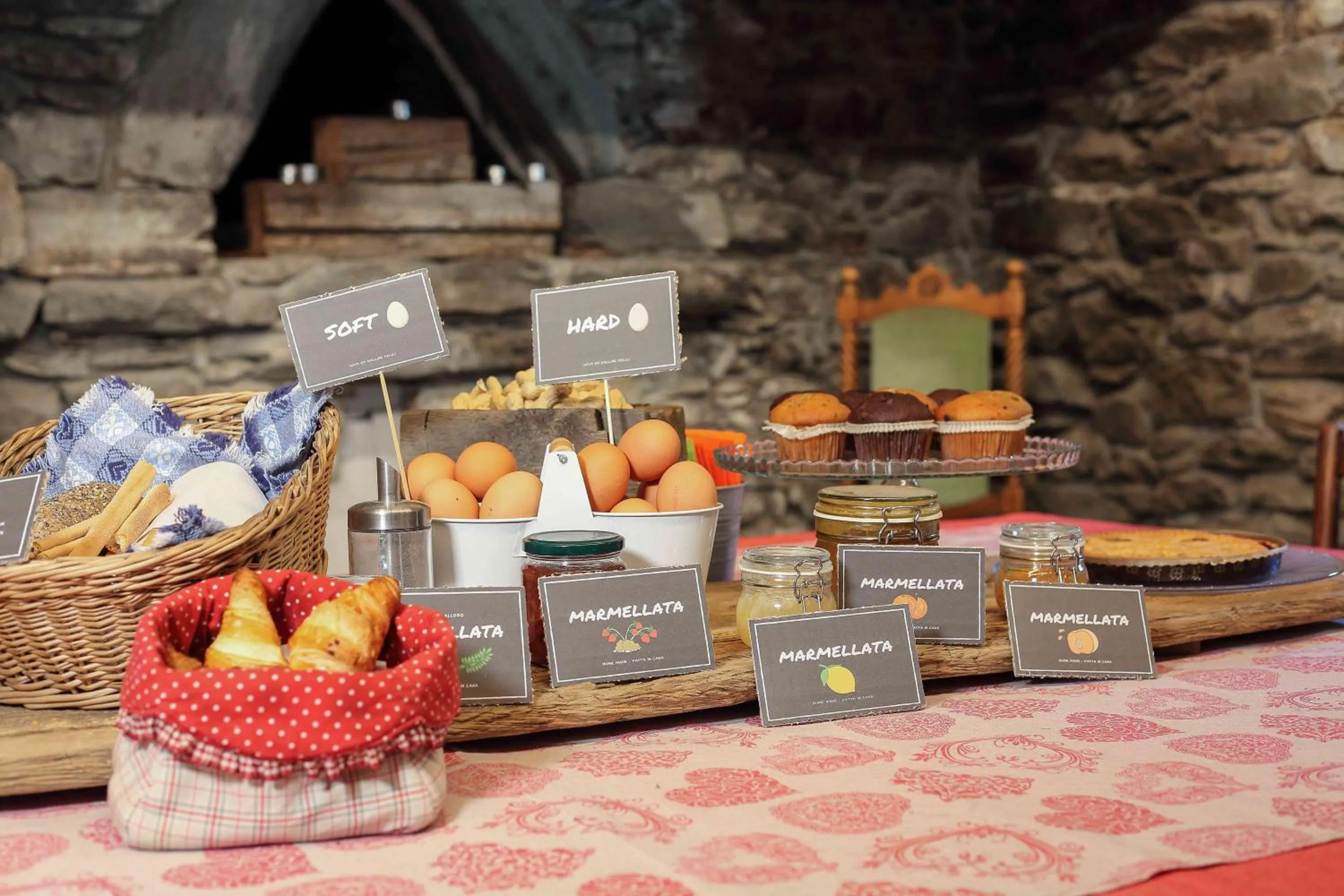 Breakfast in Nuit a Pleiney