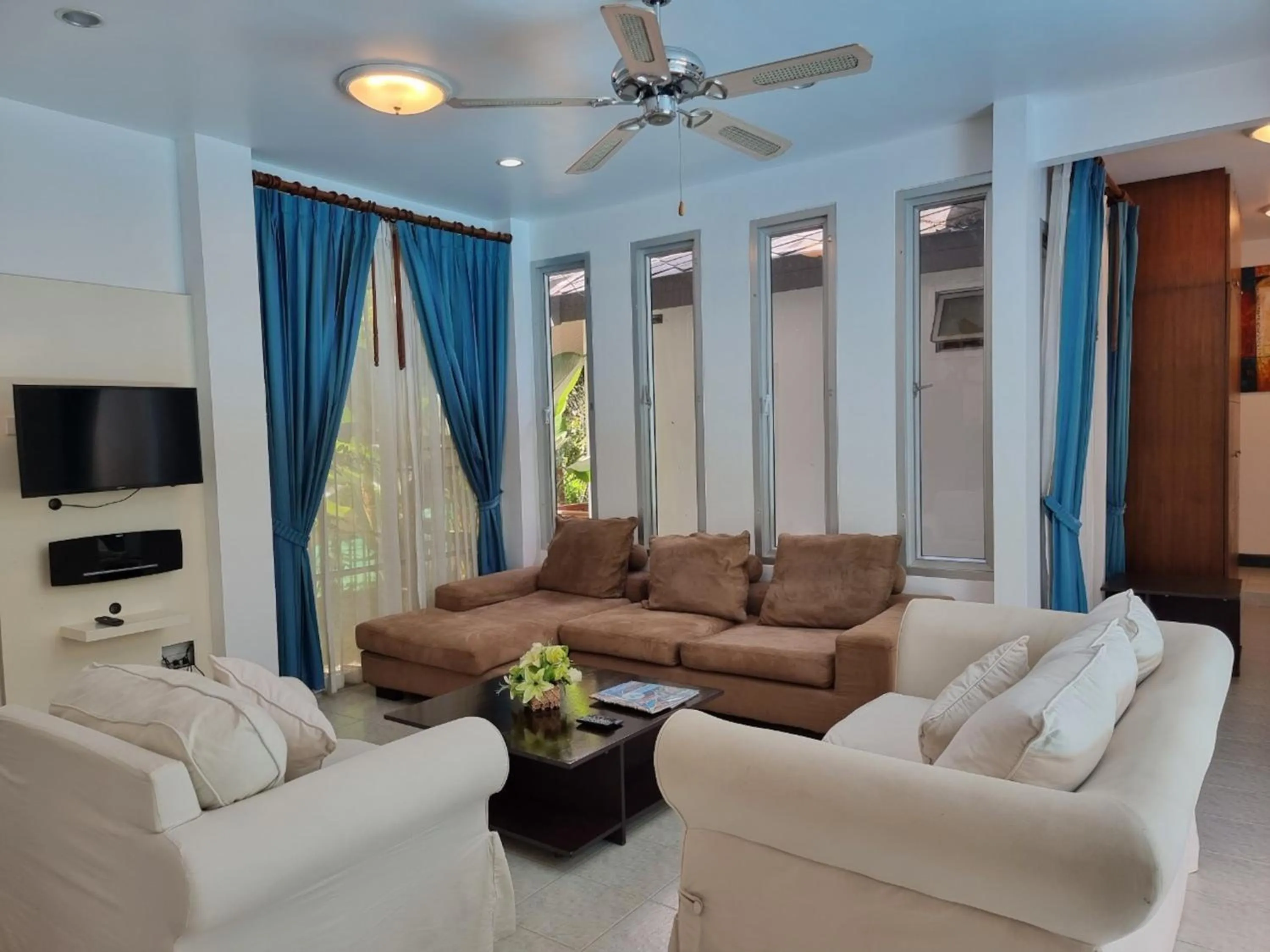 Living room in Baan Gecko