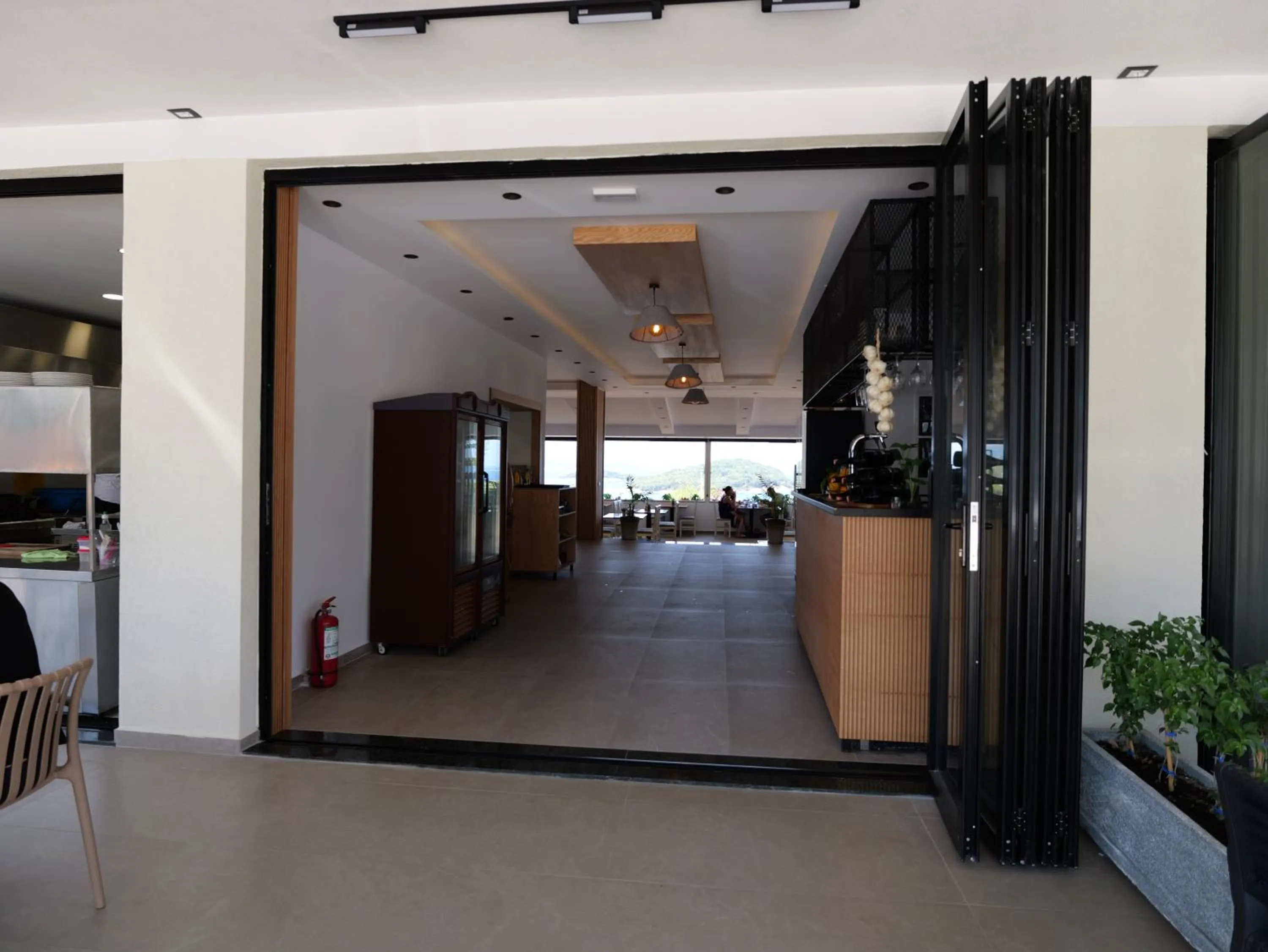 Restaurant/places to eat in Hotel Afa