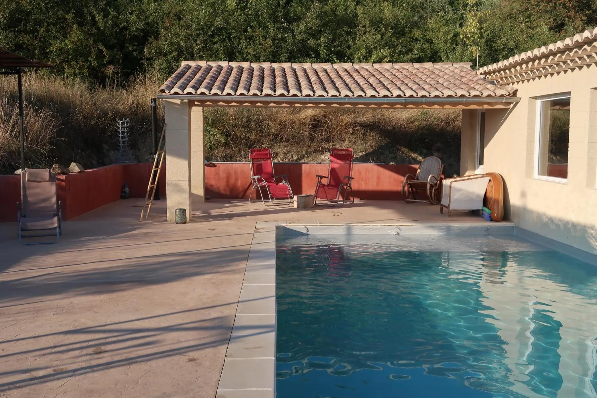 Swimming pool in tempepailla