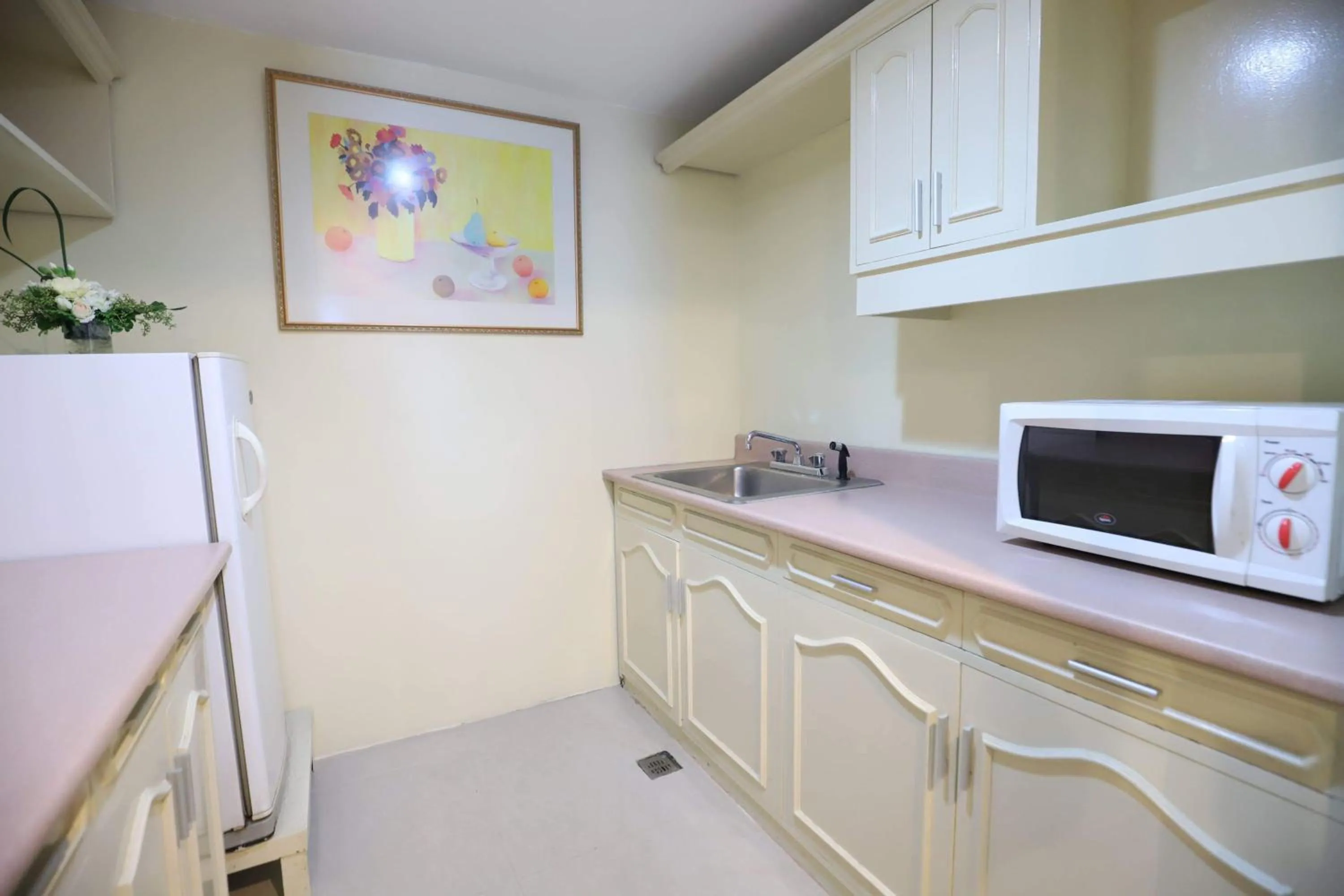 Tiara Oriental Hotel Makati powered by Cocotel