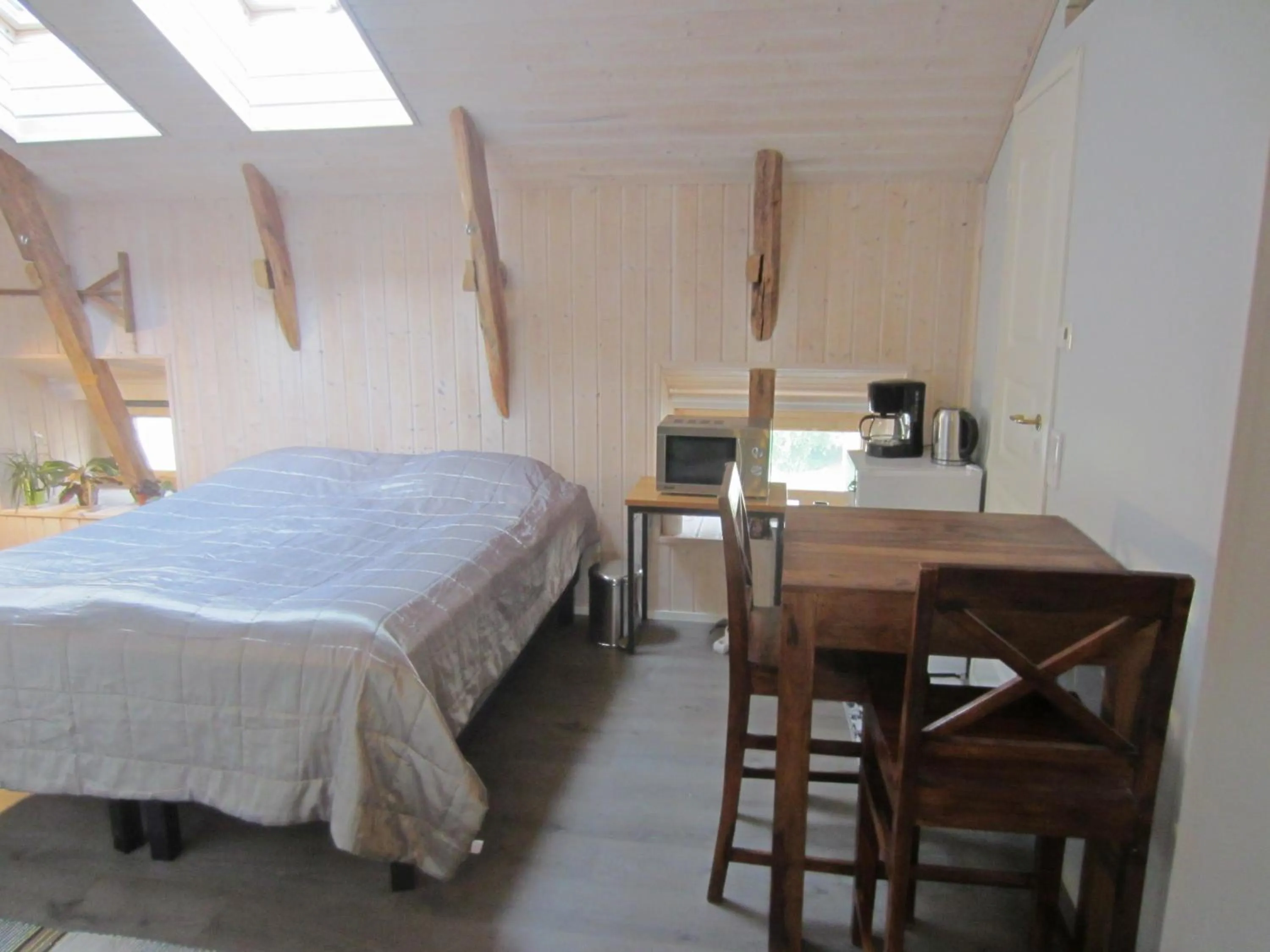 Photo of the whole room, Bed in Apartment Hotel Kuukkarin Kortteeri