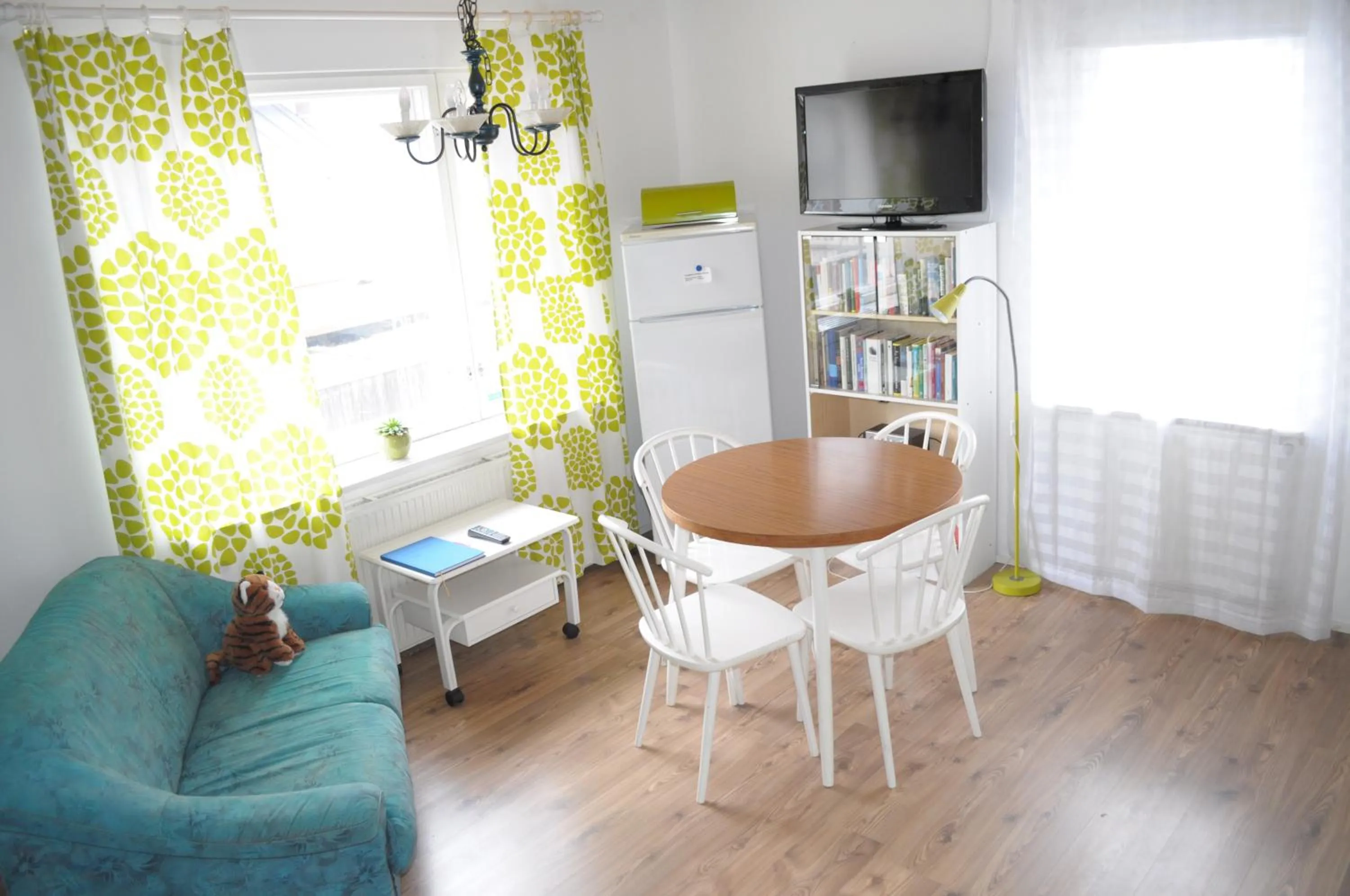 Photo of the whole room in Apartment Hotel Kuukkarin Kortteeri