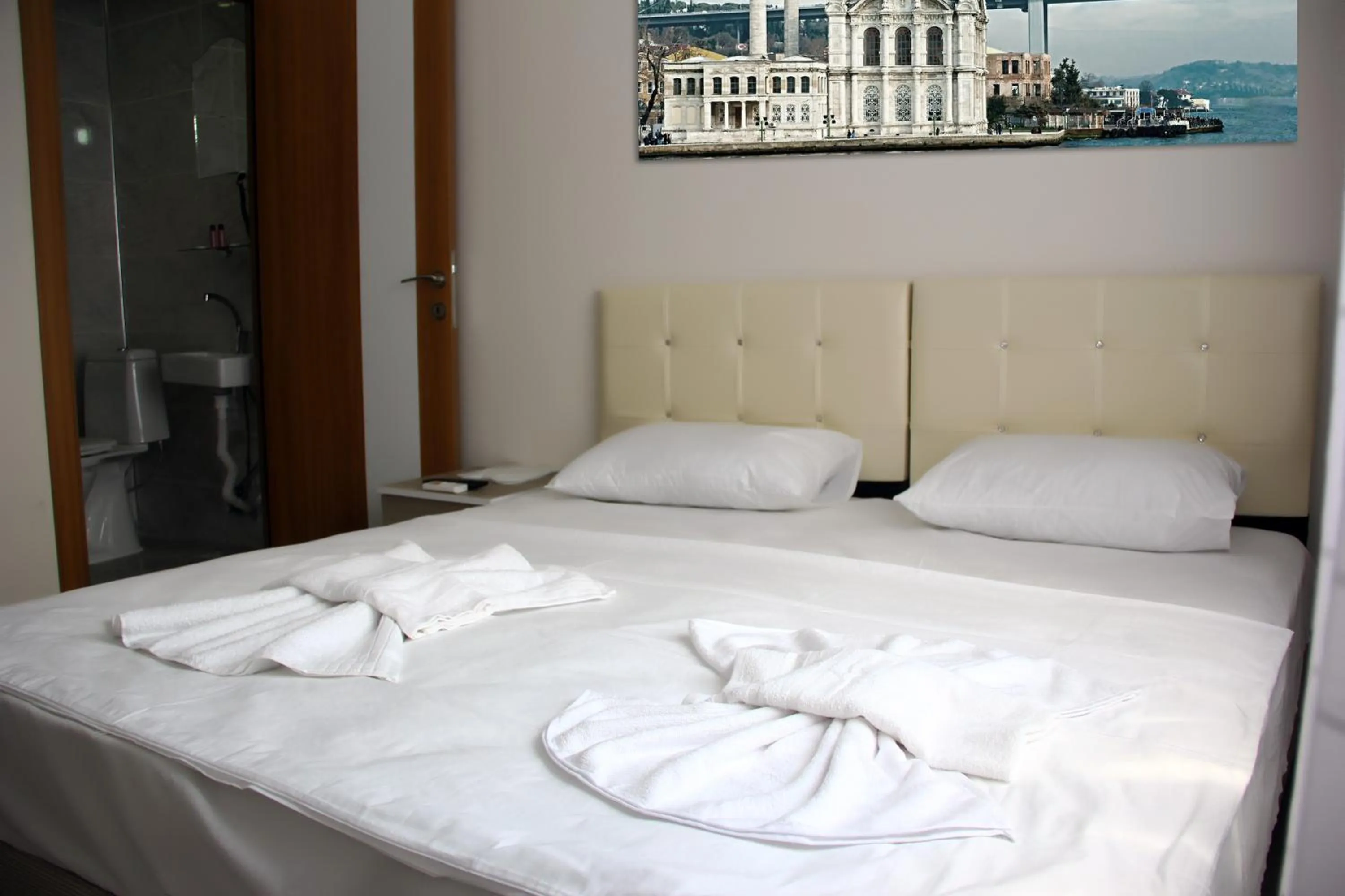 Bed in Marpalace Hotel