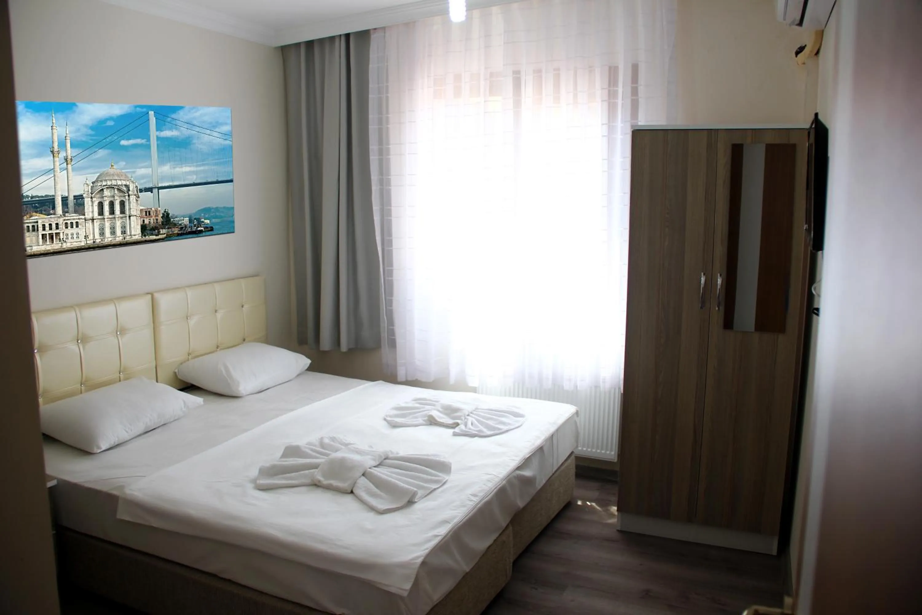 Bed in Marpalace Hotel