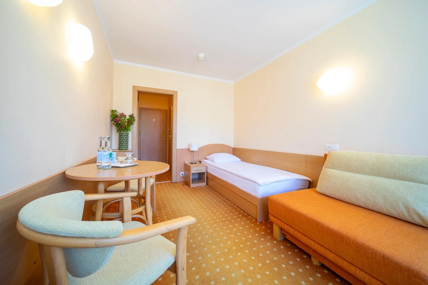 Bed in Hotel Perła Południa