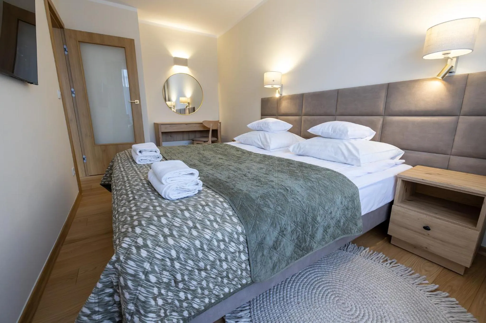 Bed in Hotel Perła Południa