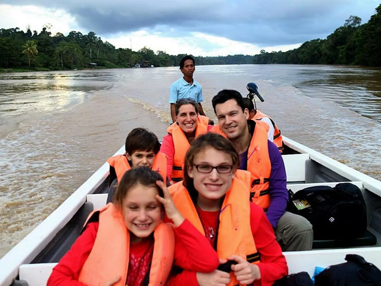 Activities in Borneo Nature Lodge